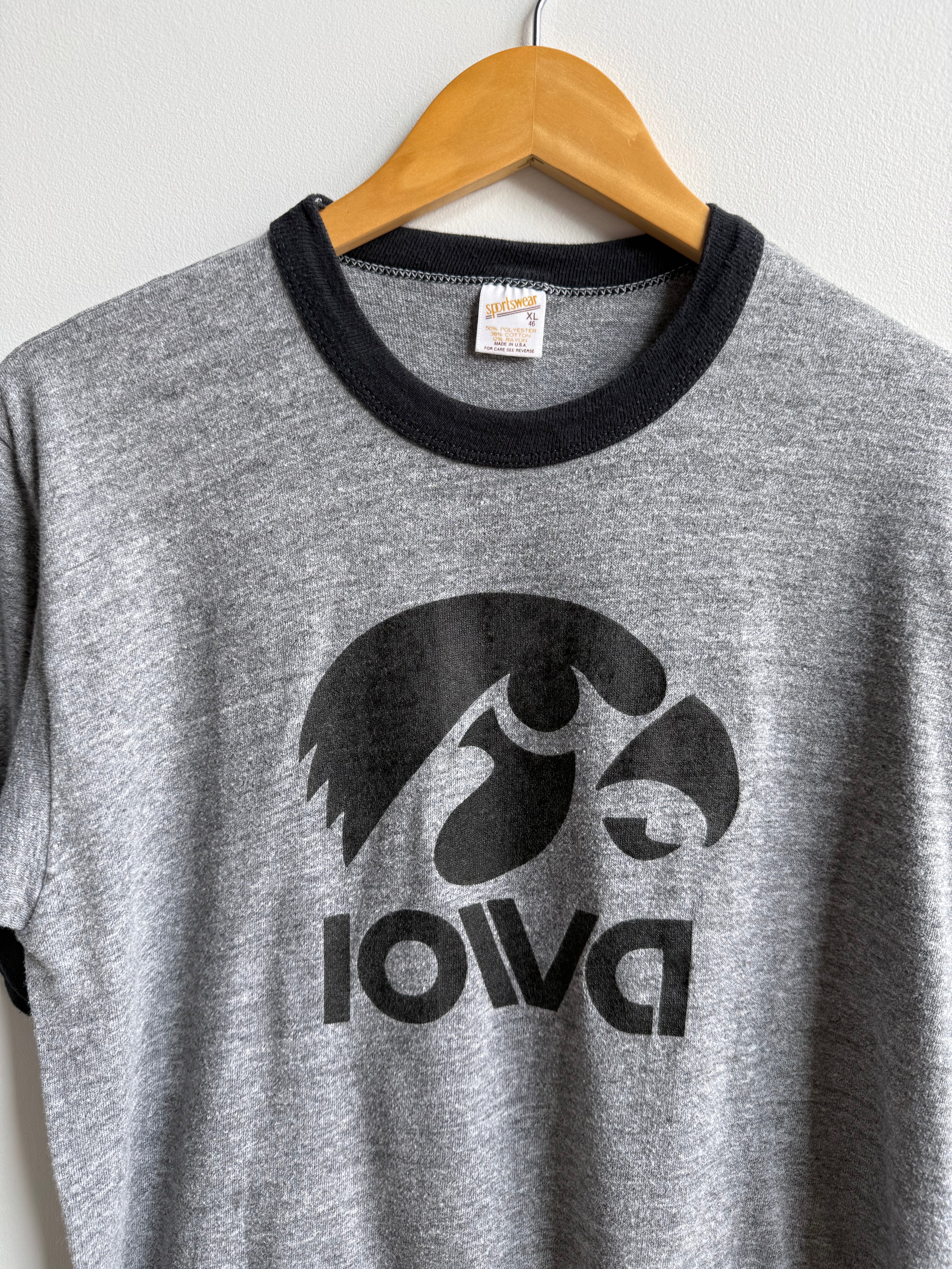(L) Iowa Hawkeyes Tee