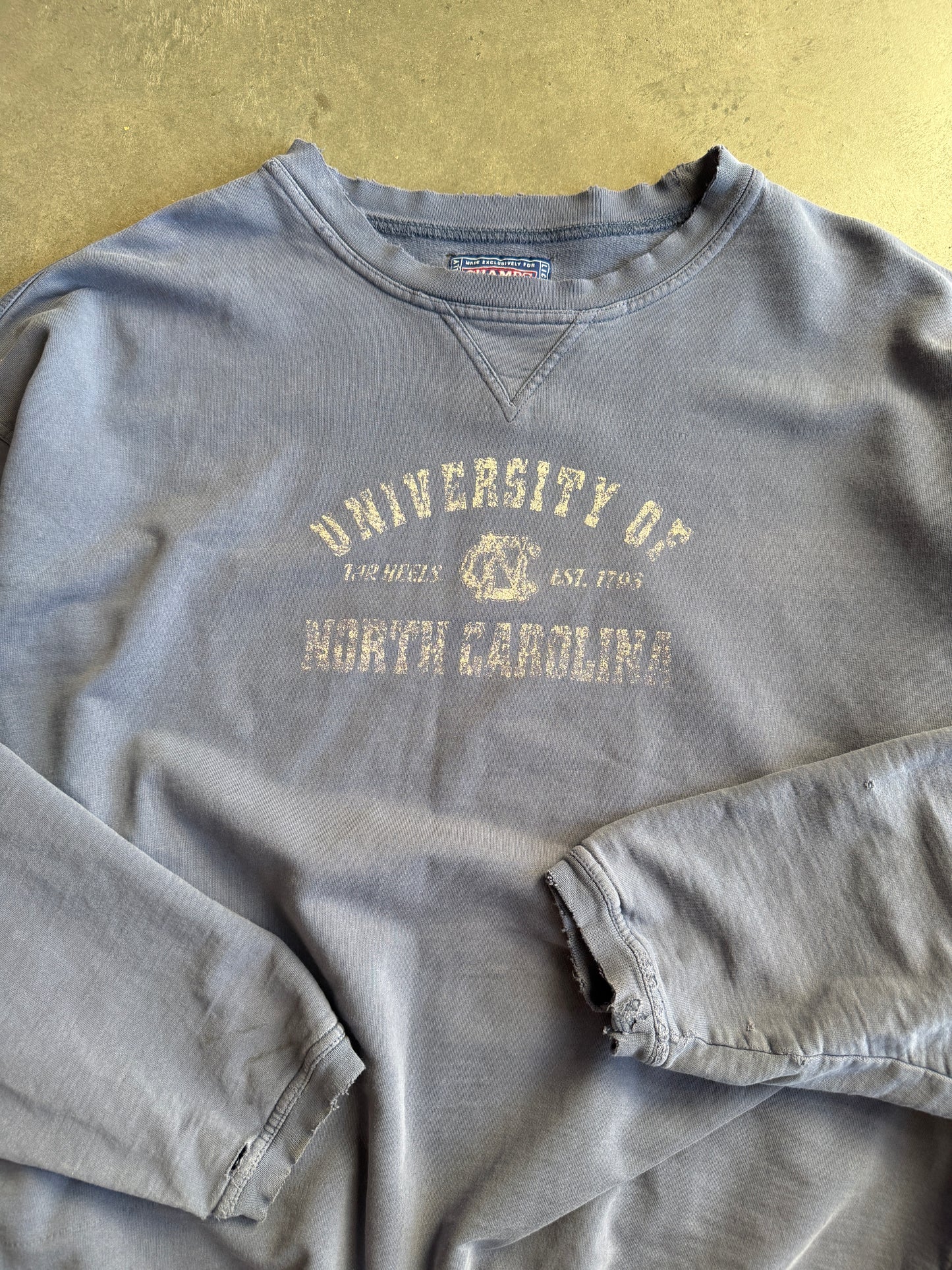 (XXL) University of North Carolina Tarheels Crew
