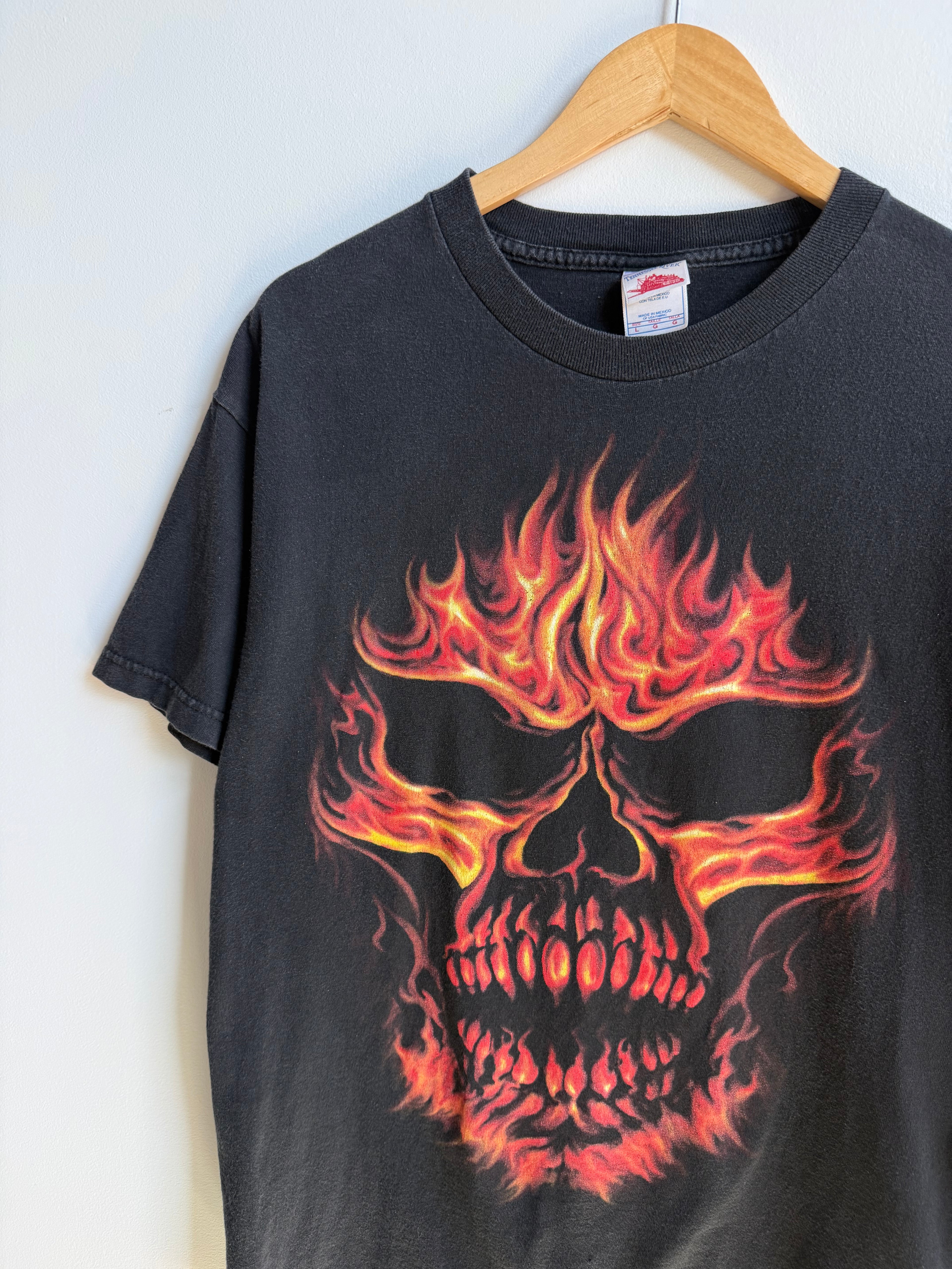 (L) Flame Skull Tee