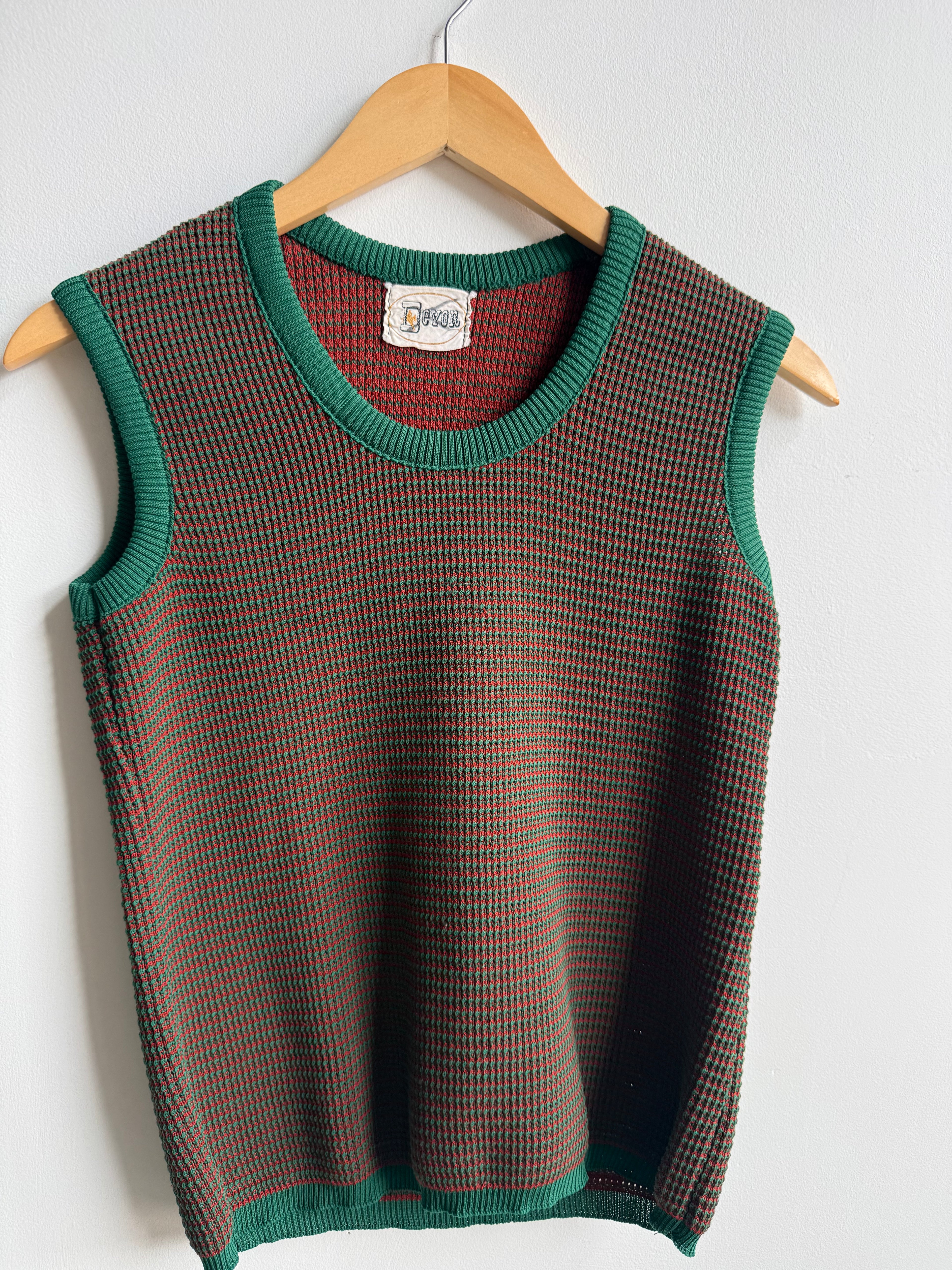 (S) Devon Sweater Vest
