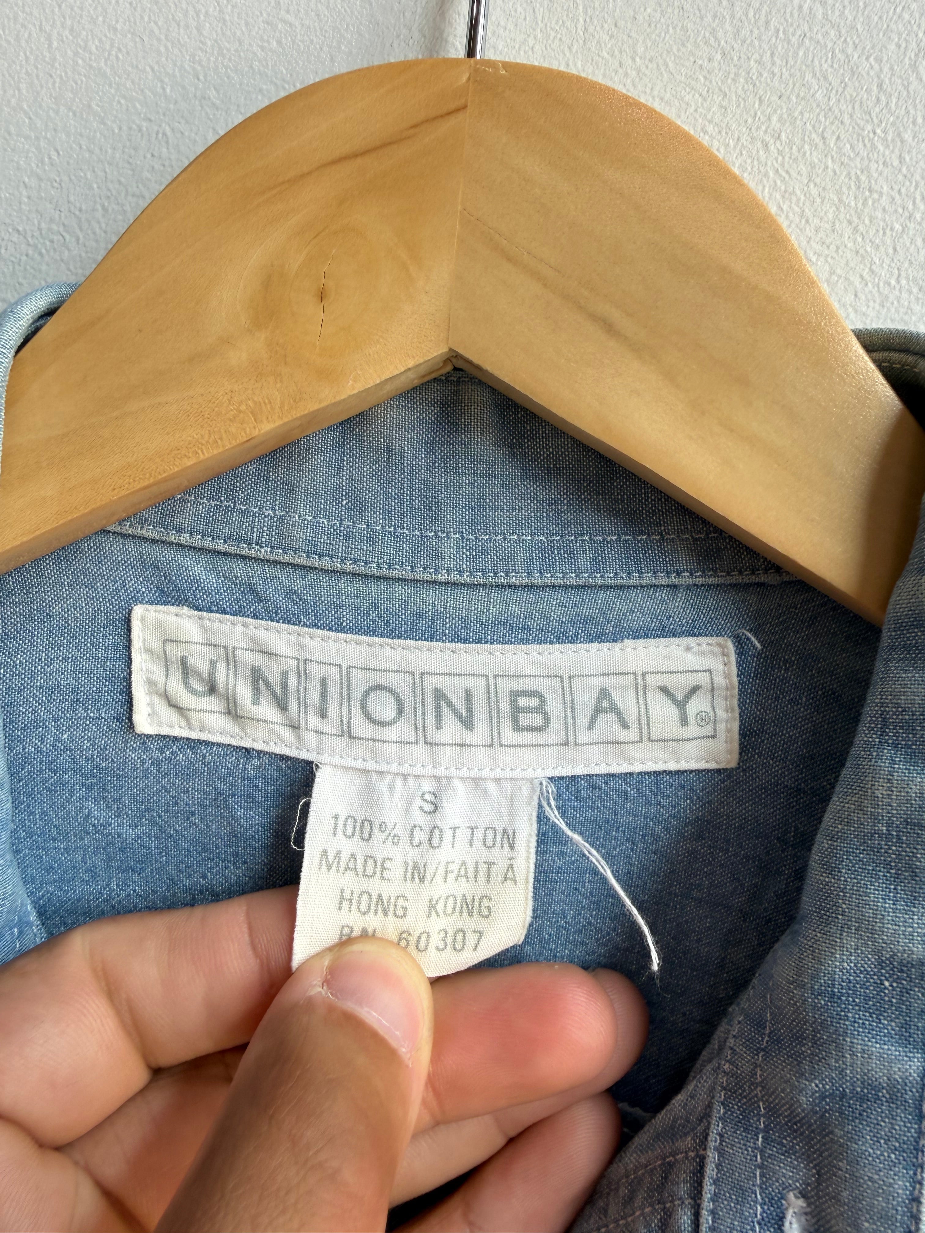 (S) Union Bay Button Up Shirt