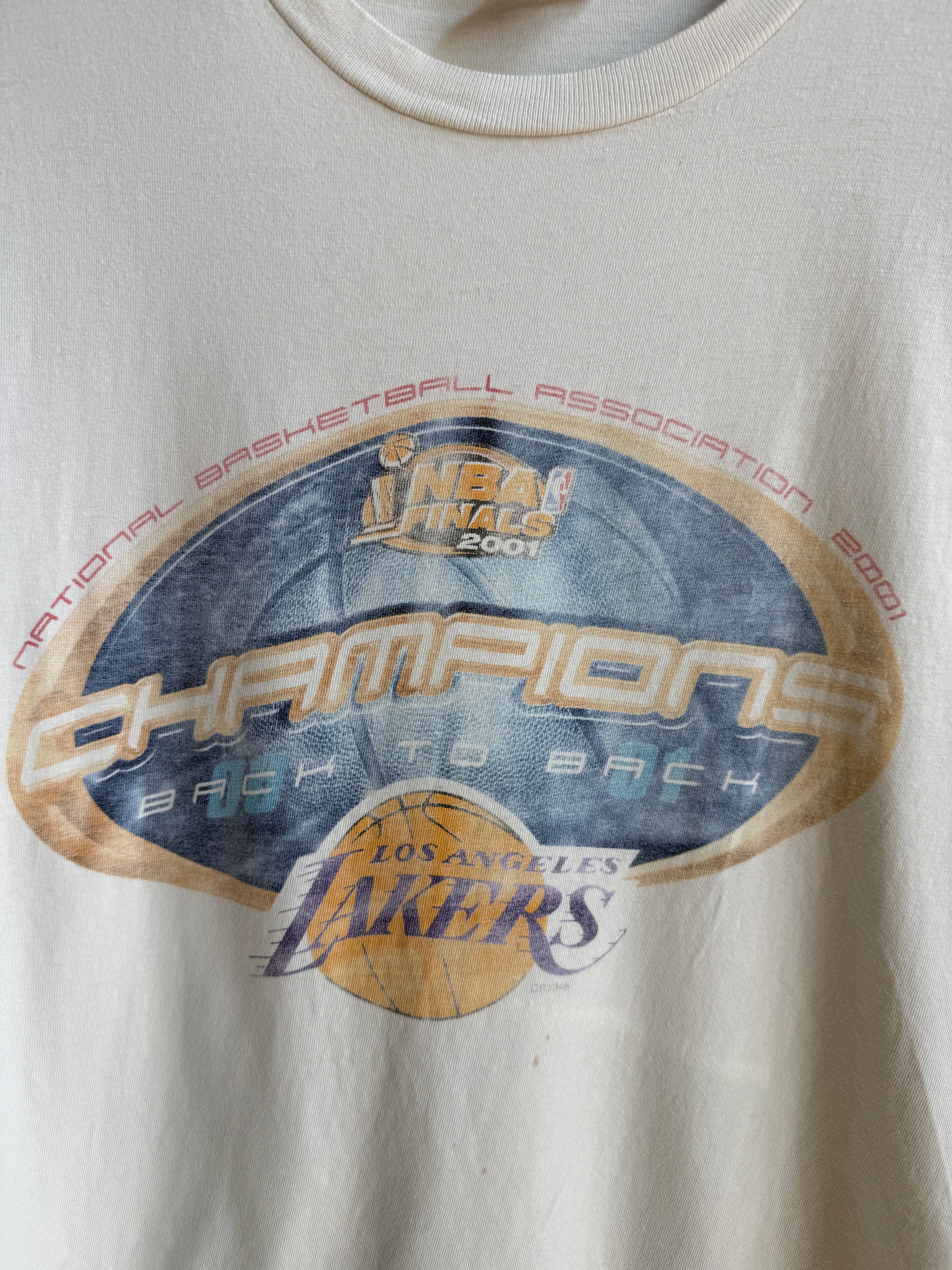 (L) Los Angeles Lakers Tee