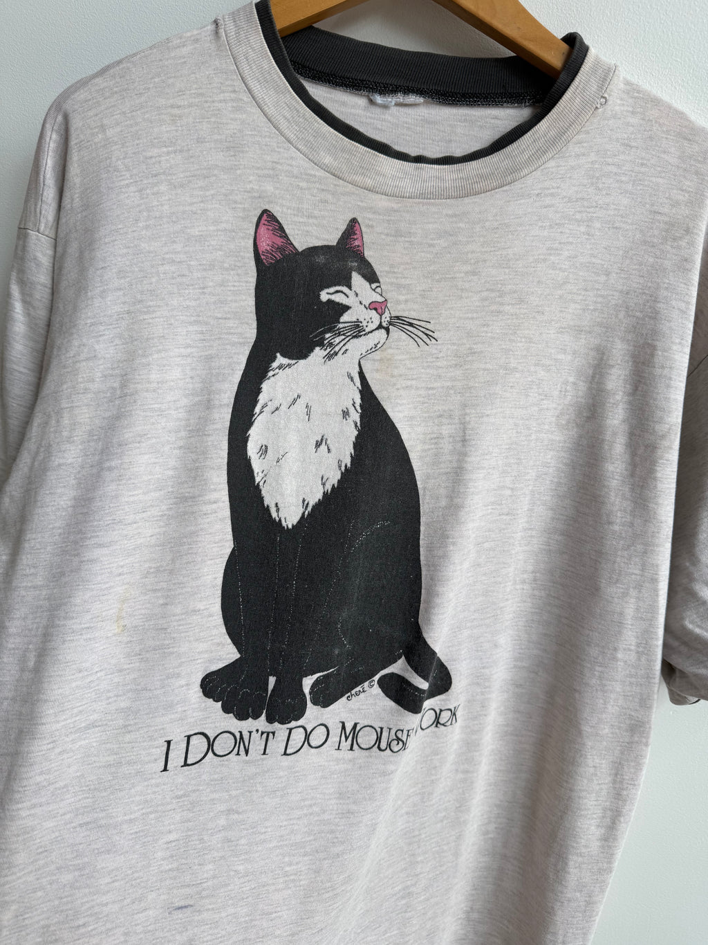 (XL) I Don’t Do Mouse Work Cat Tee