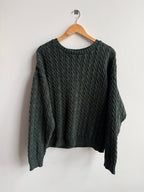 (L) Cable Knit Sweater