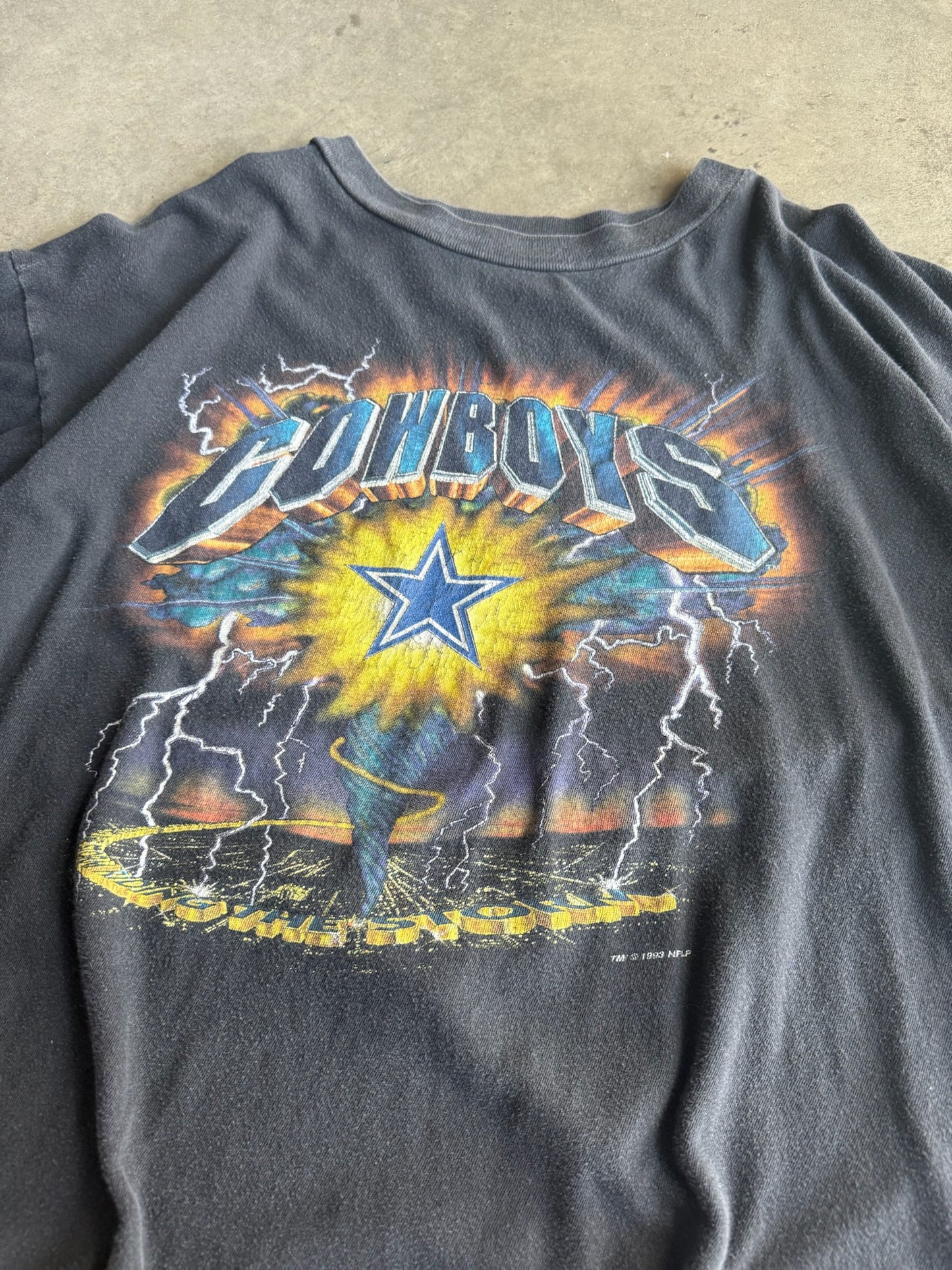 (XL) Dallas Cowboys Lightning Tee