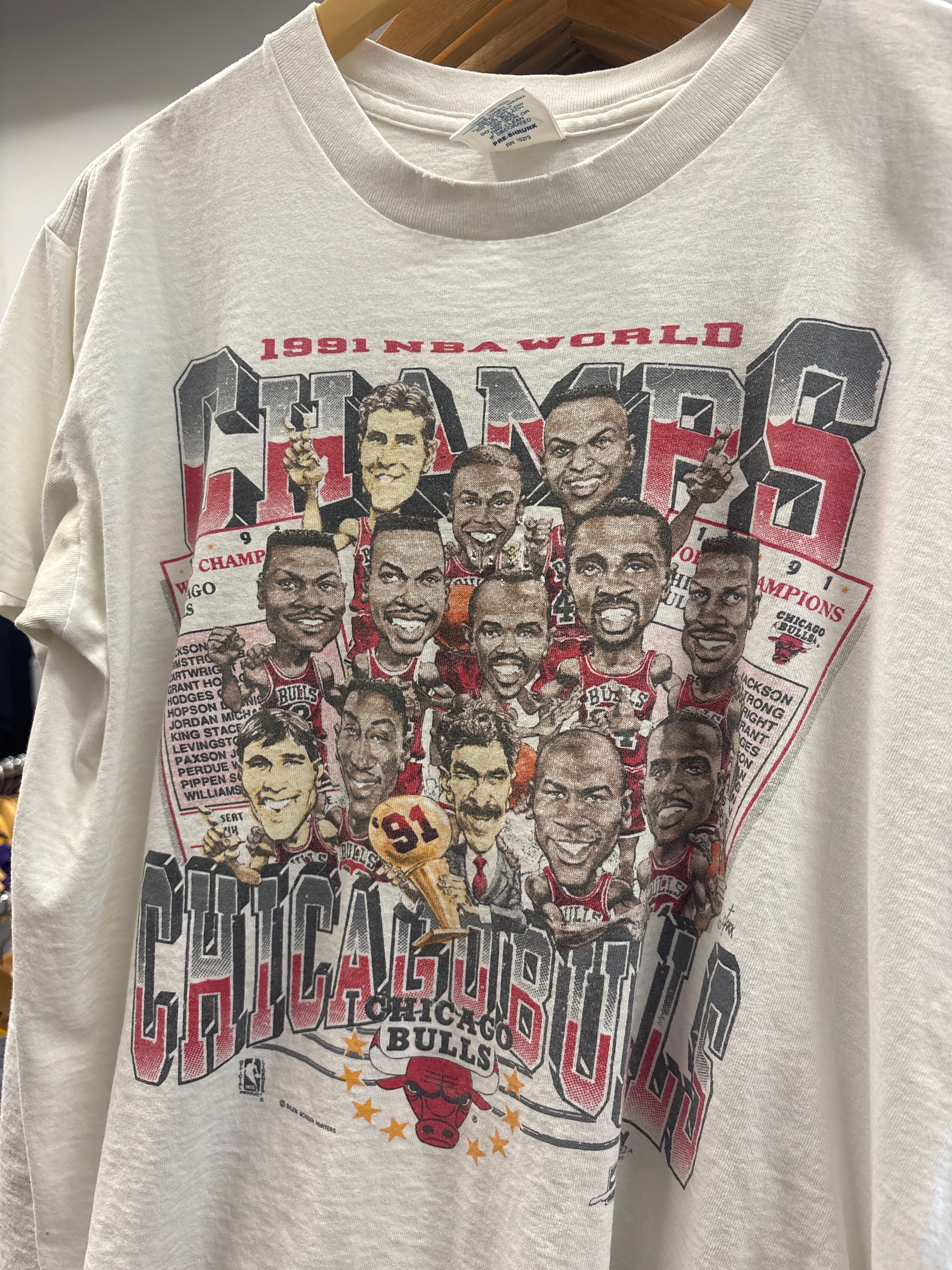 (L) 1991 Chicago Bulls Champs Tee