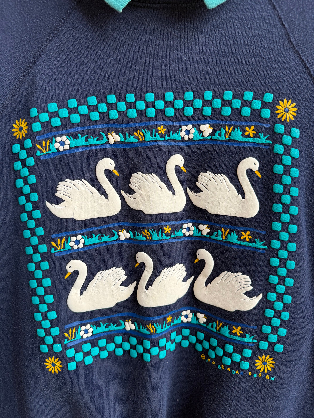 (XL) Swan Crew