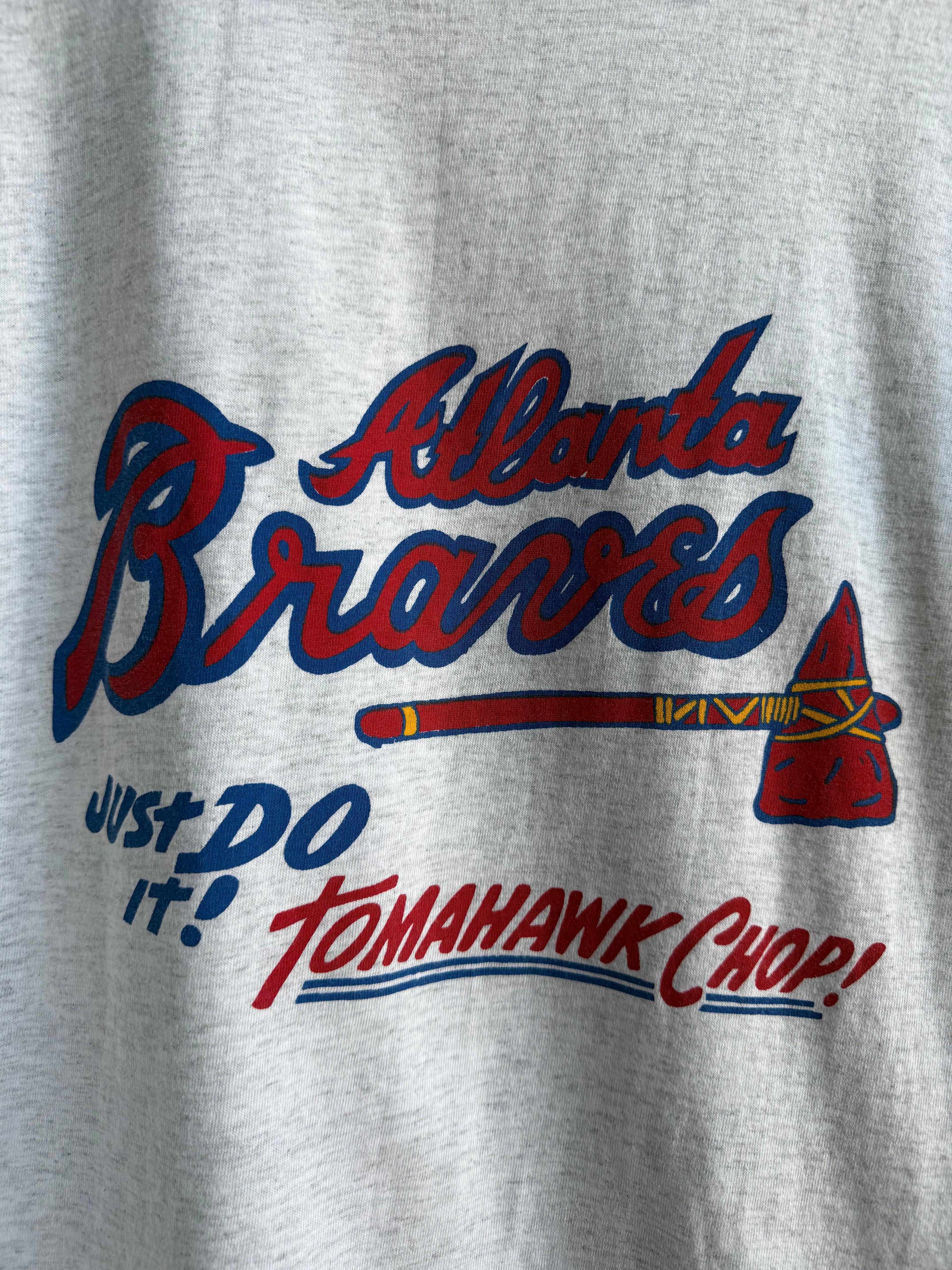 (L) Atlanta Braves Tomahawk Tee