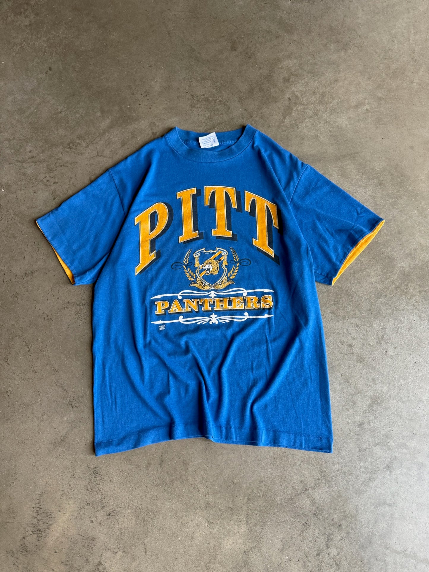 (L) Pitt Panthers Tee