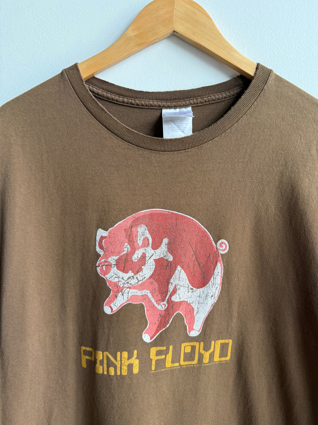 (L) Pink Floyd Tee