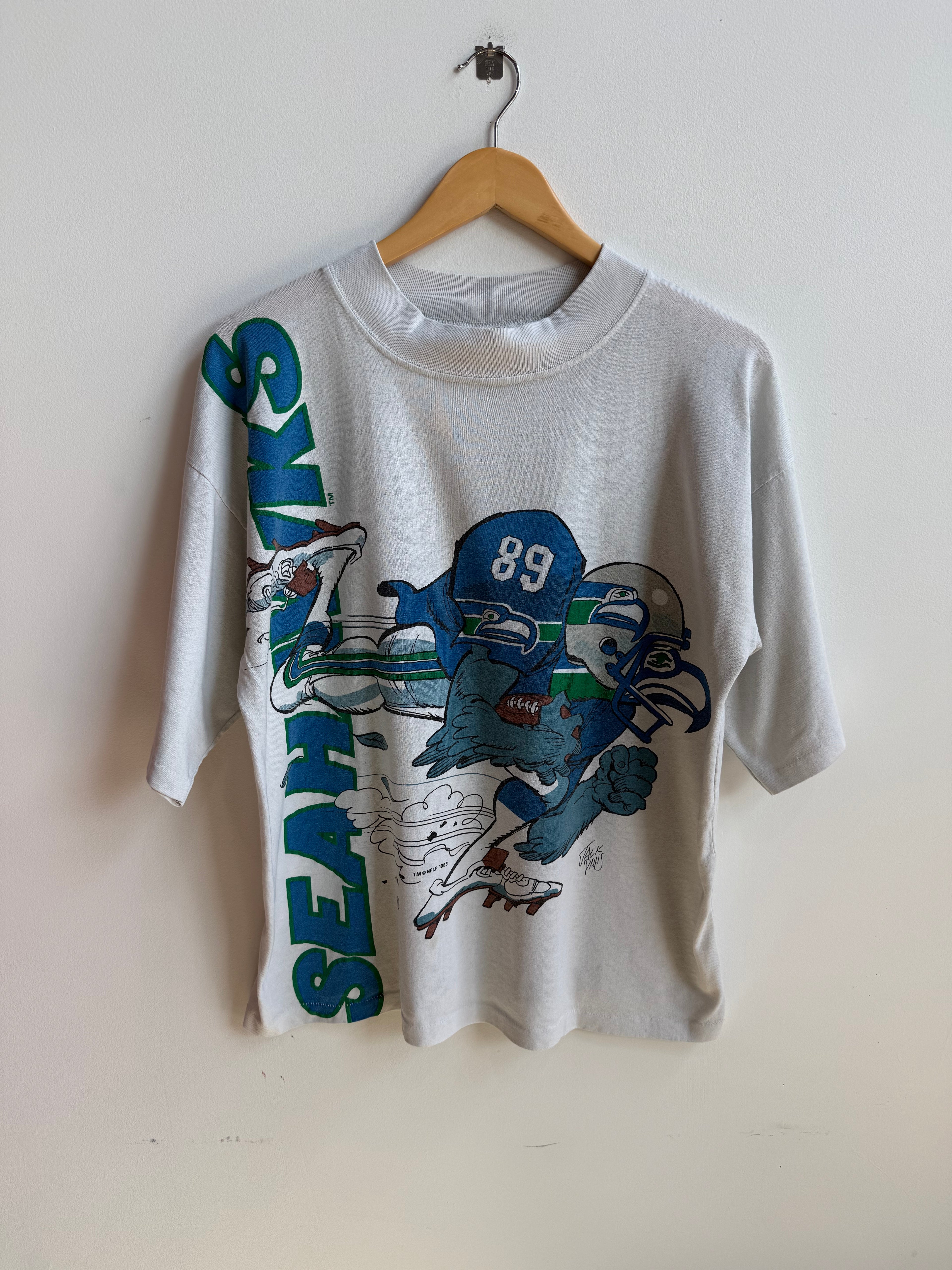 (L) Seattle Seahawks Tee