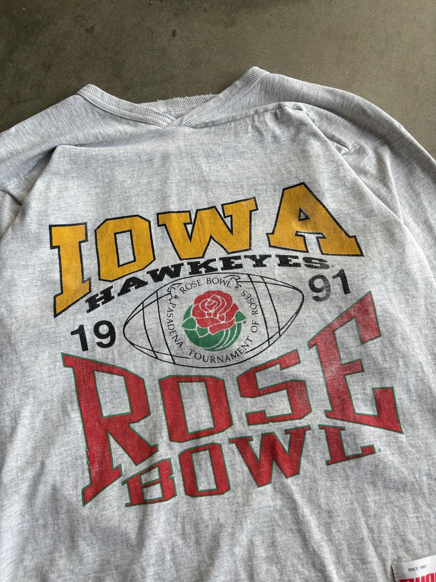 (L) Iowa Rose Bowl Tee