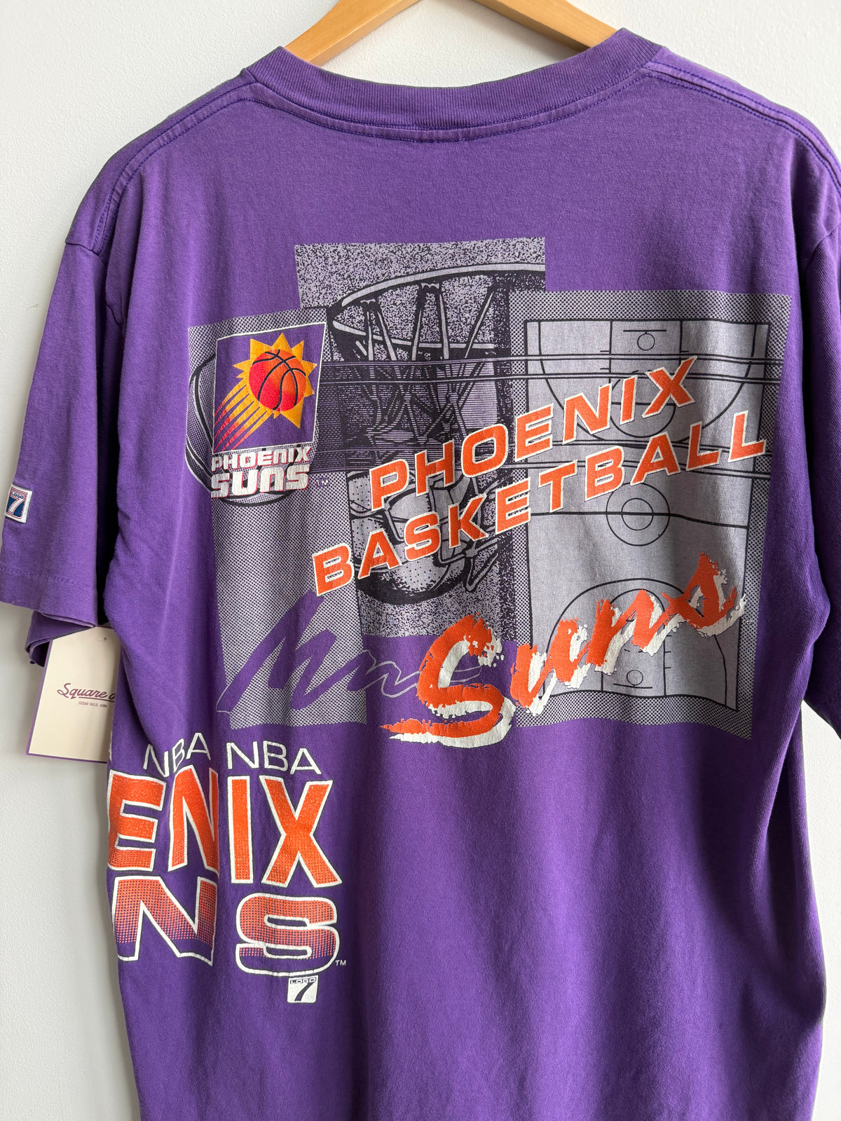 (L) Phoenix Suns Tee