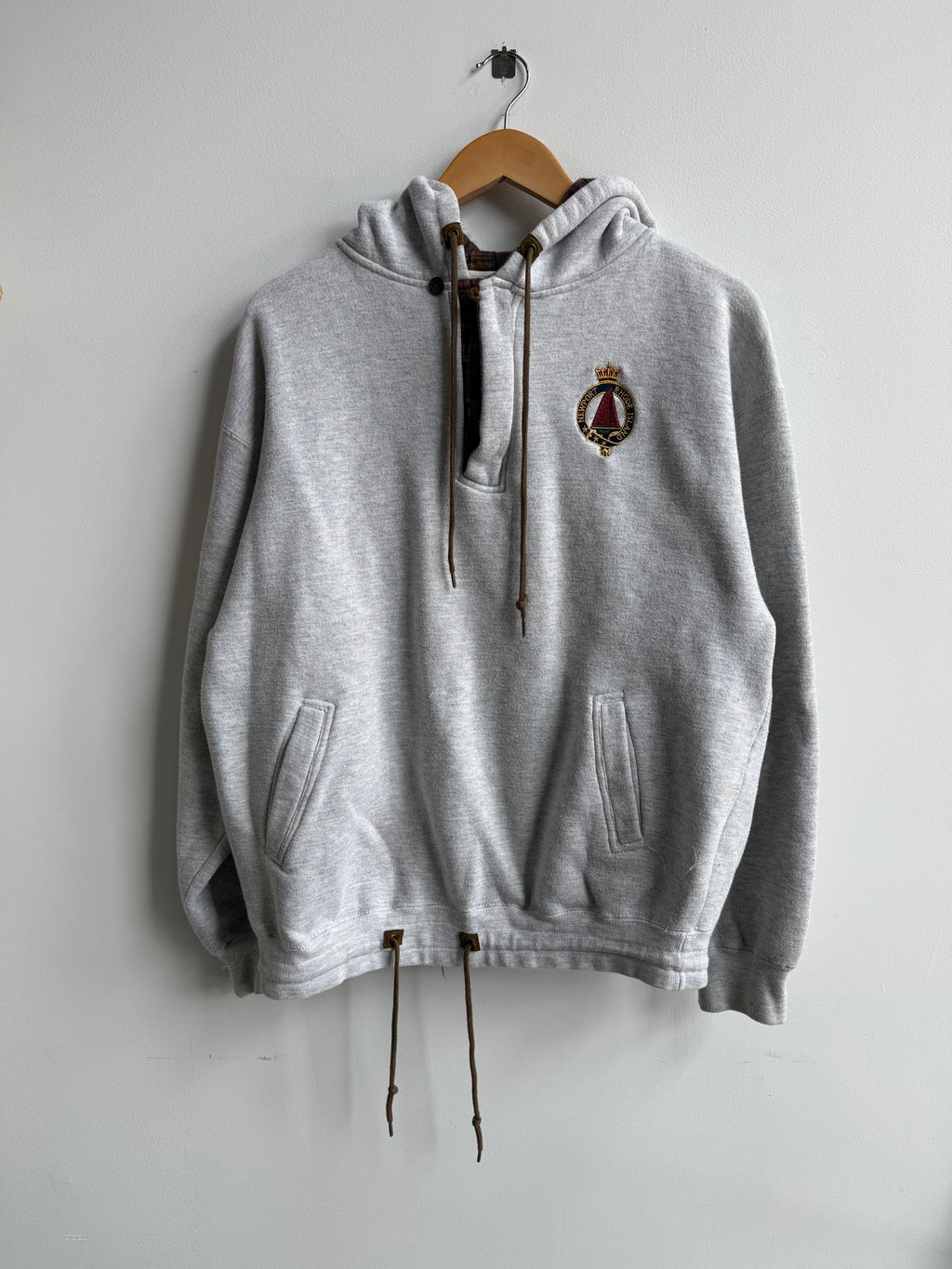 (M) Newport Rhode Island Hoodie
