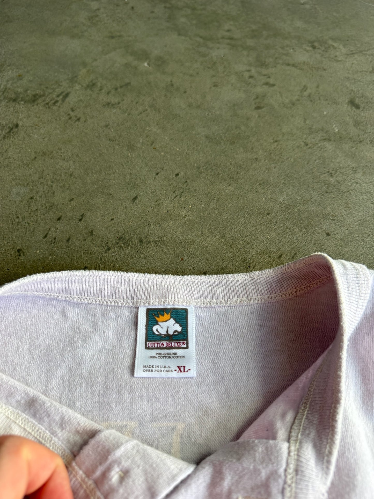 (XL) Hooters Henley Tee