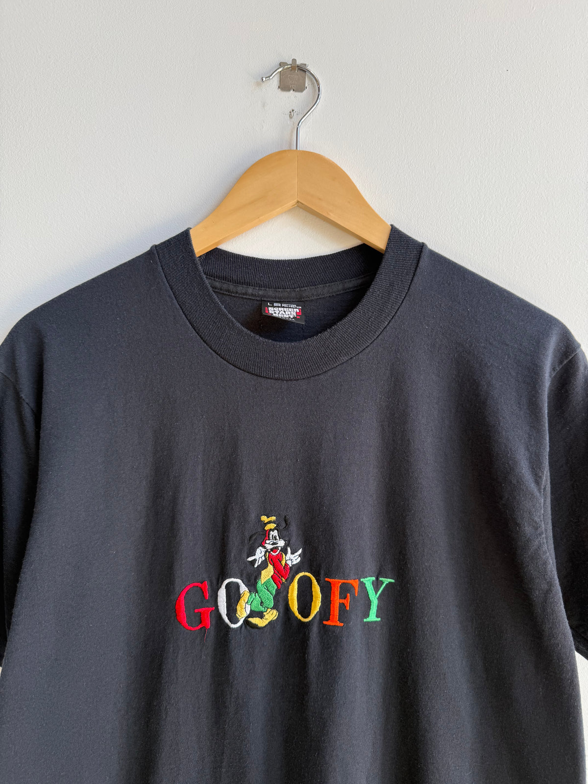 (M) Goofy Tee