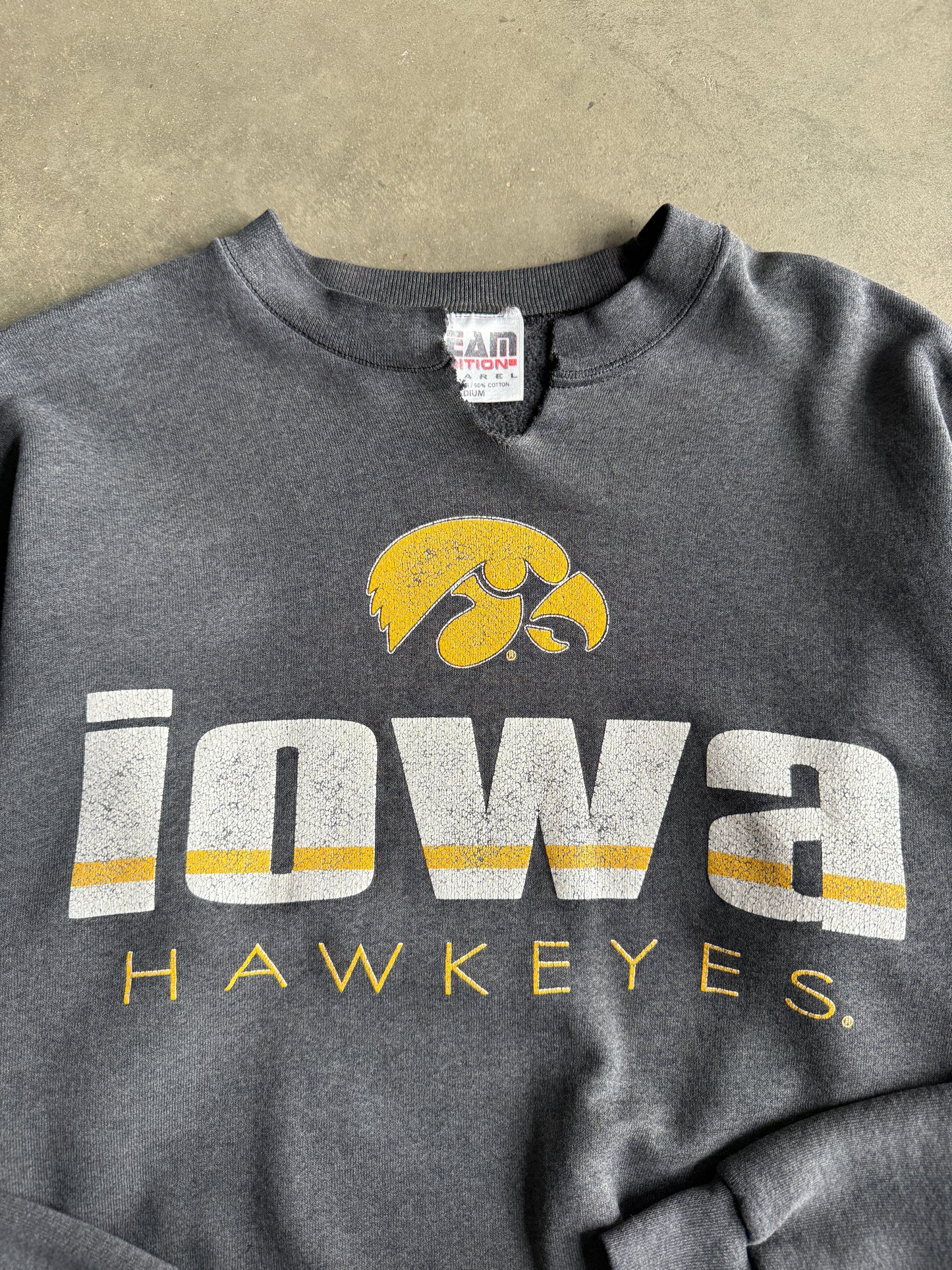 (M) Iowa Hawkeyes Crew
