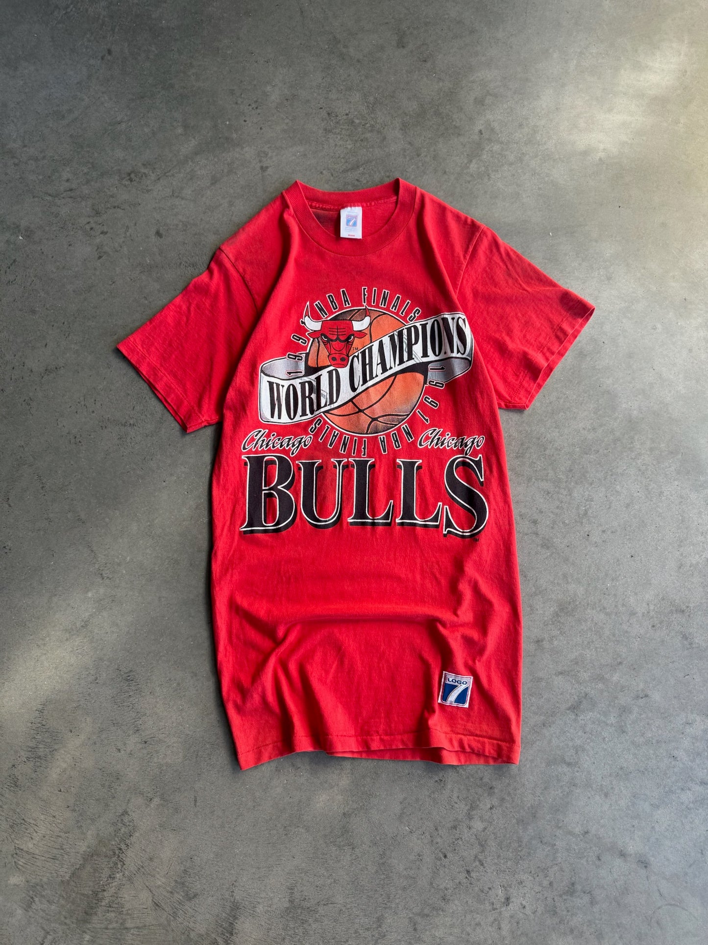 (M) Chicago Bulls Tee