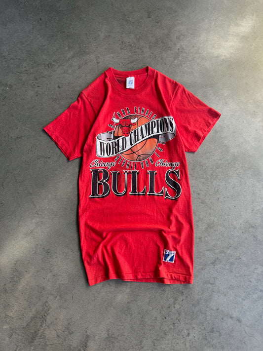 (M) Chicago Bulls Tee