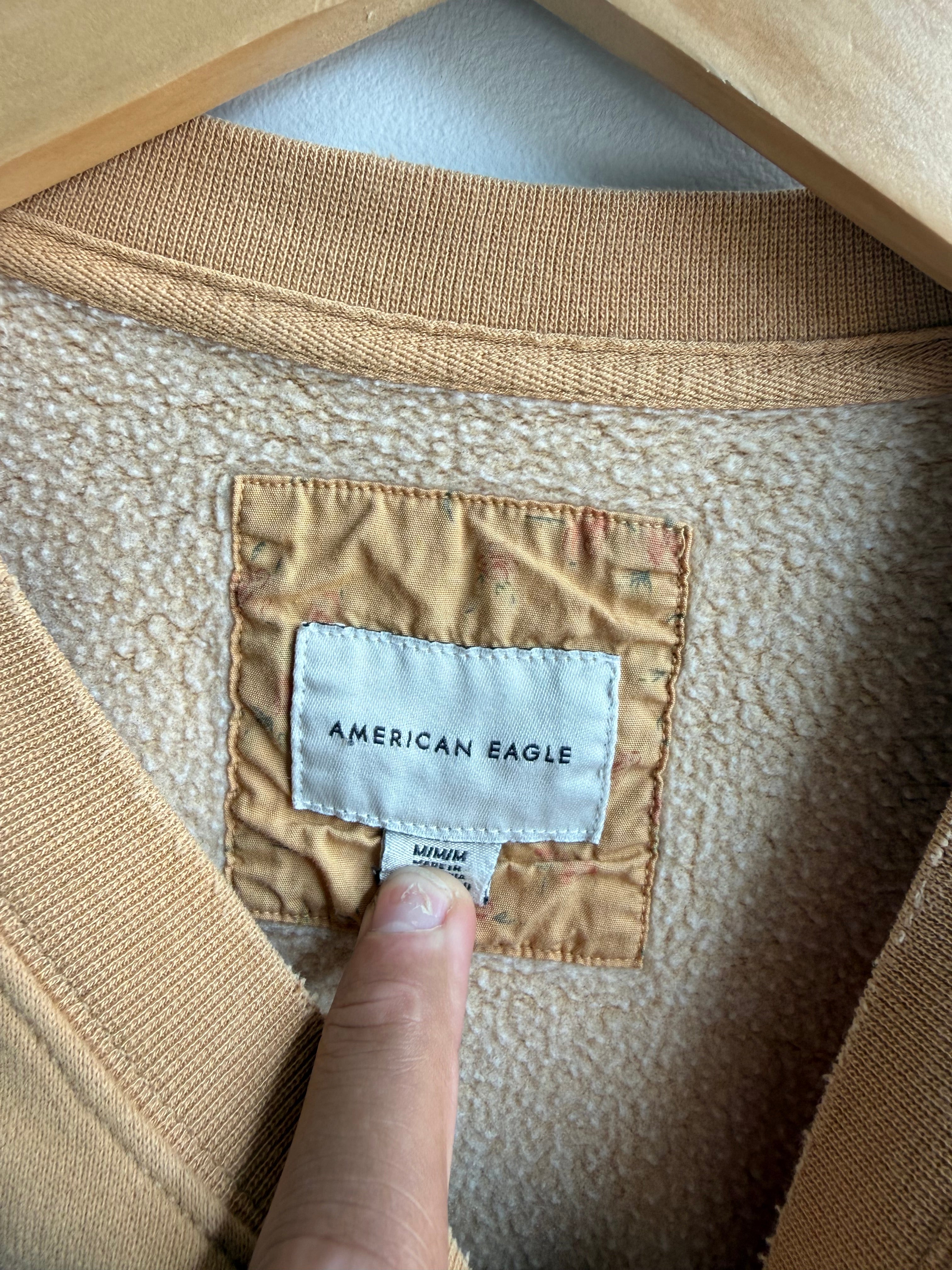 (M) American Eagle Crew