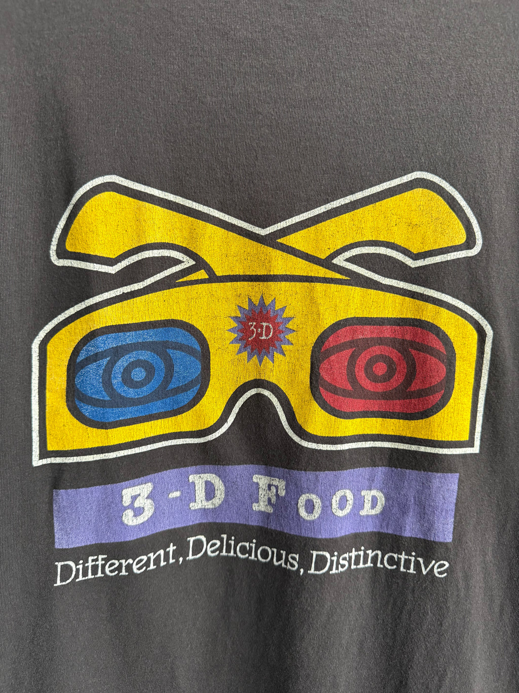 (XL) Chilis Tee
