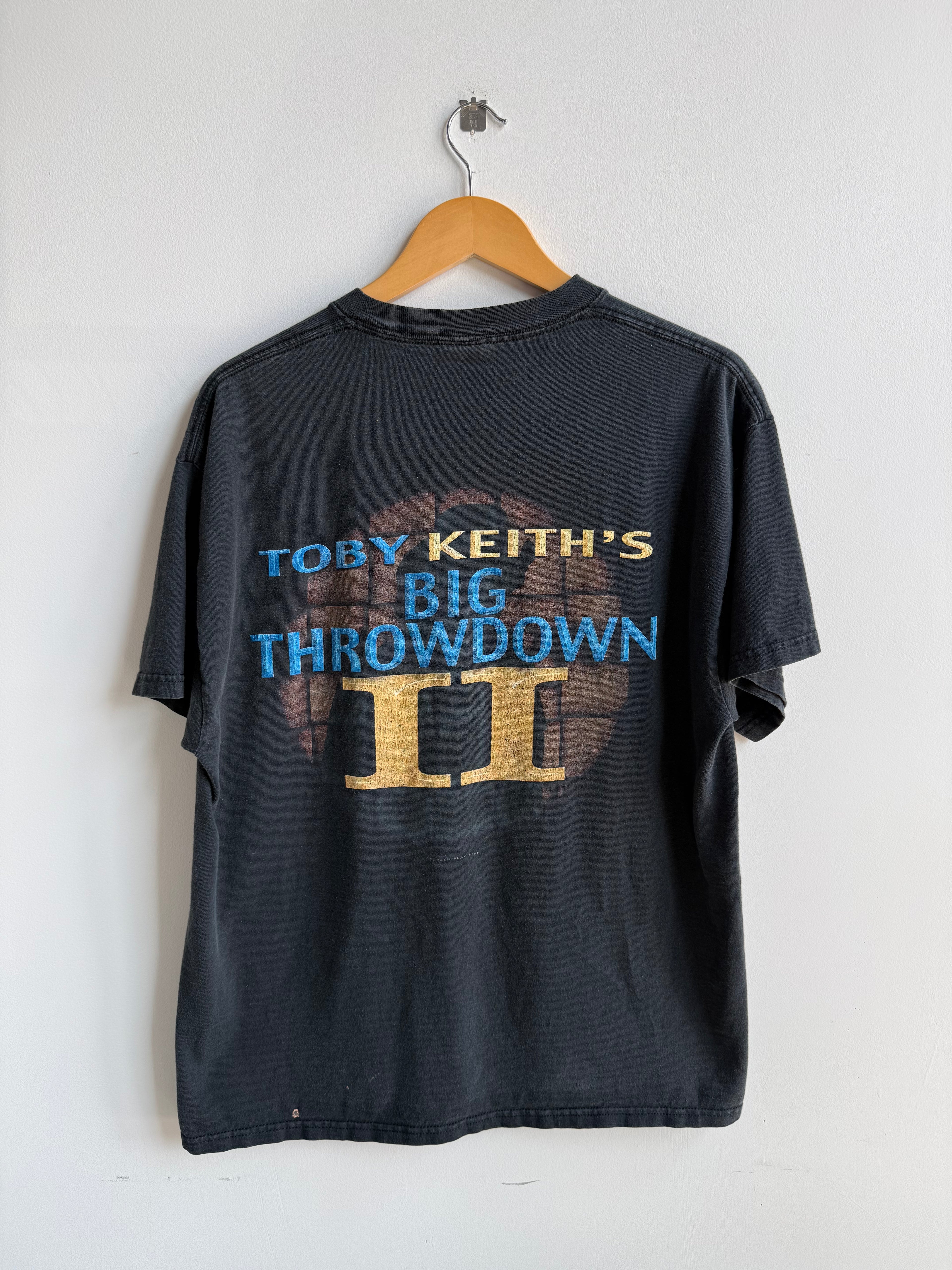 (L) Toby Keith Tee