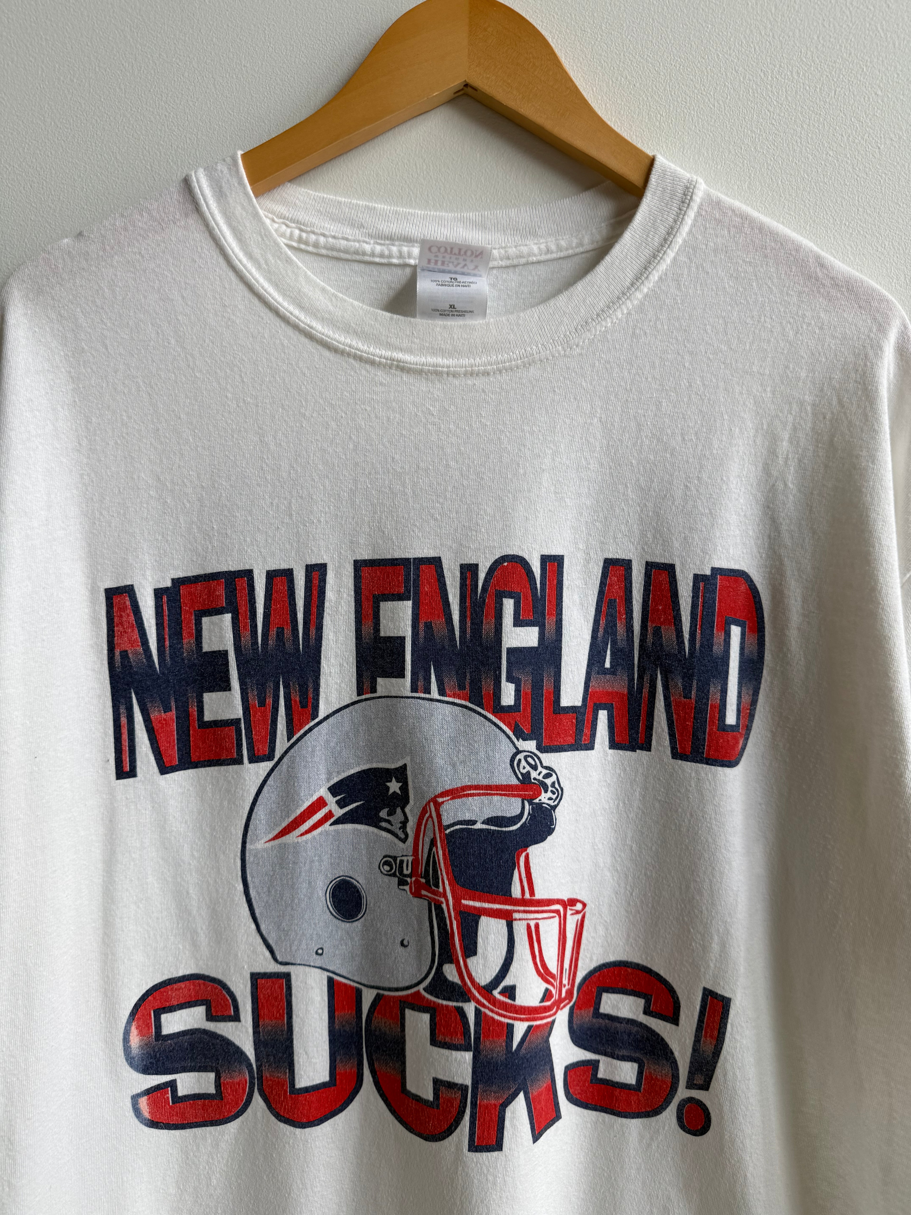 (XL) New England Patriots Suck Tee