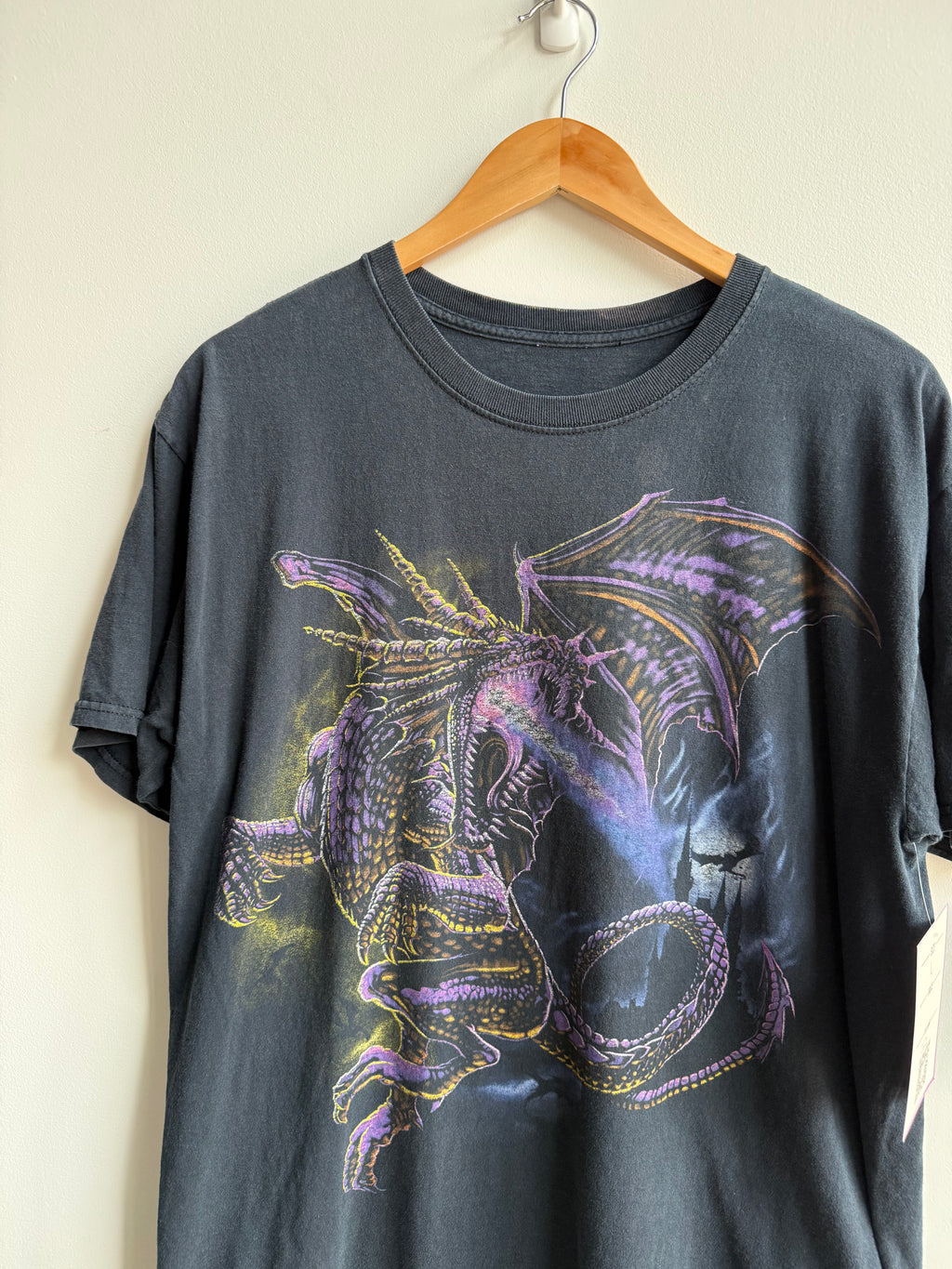 (L) Dragon Tee