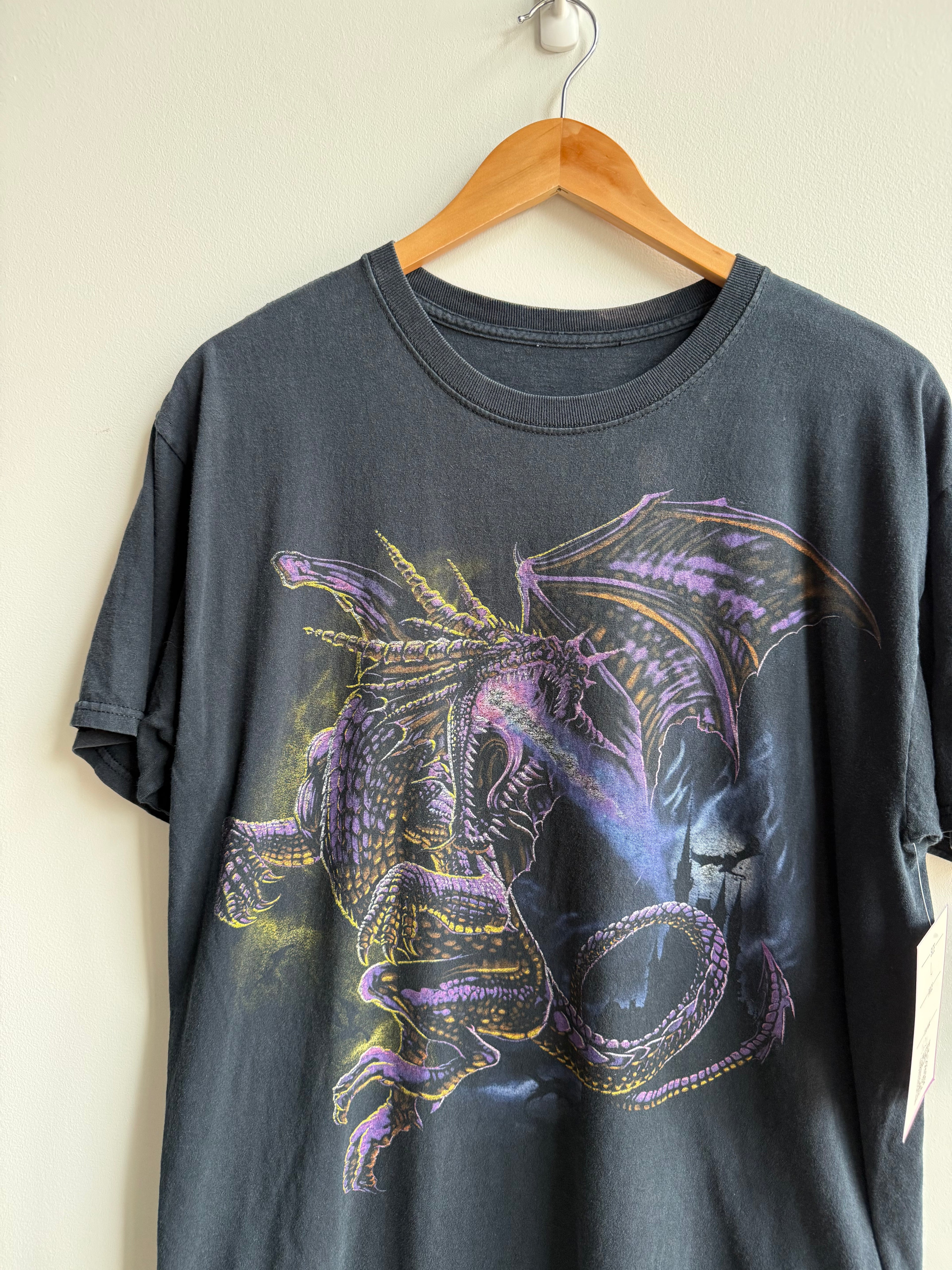 (L) Dragon Tee