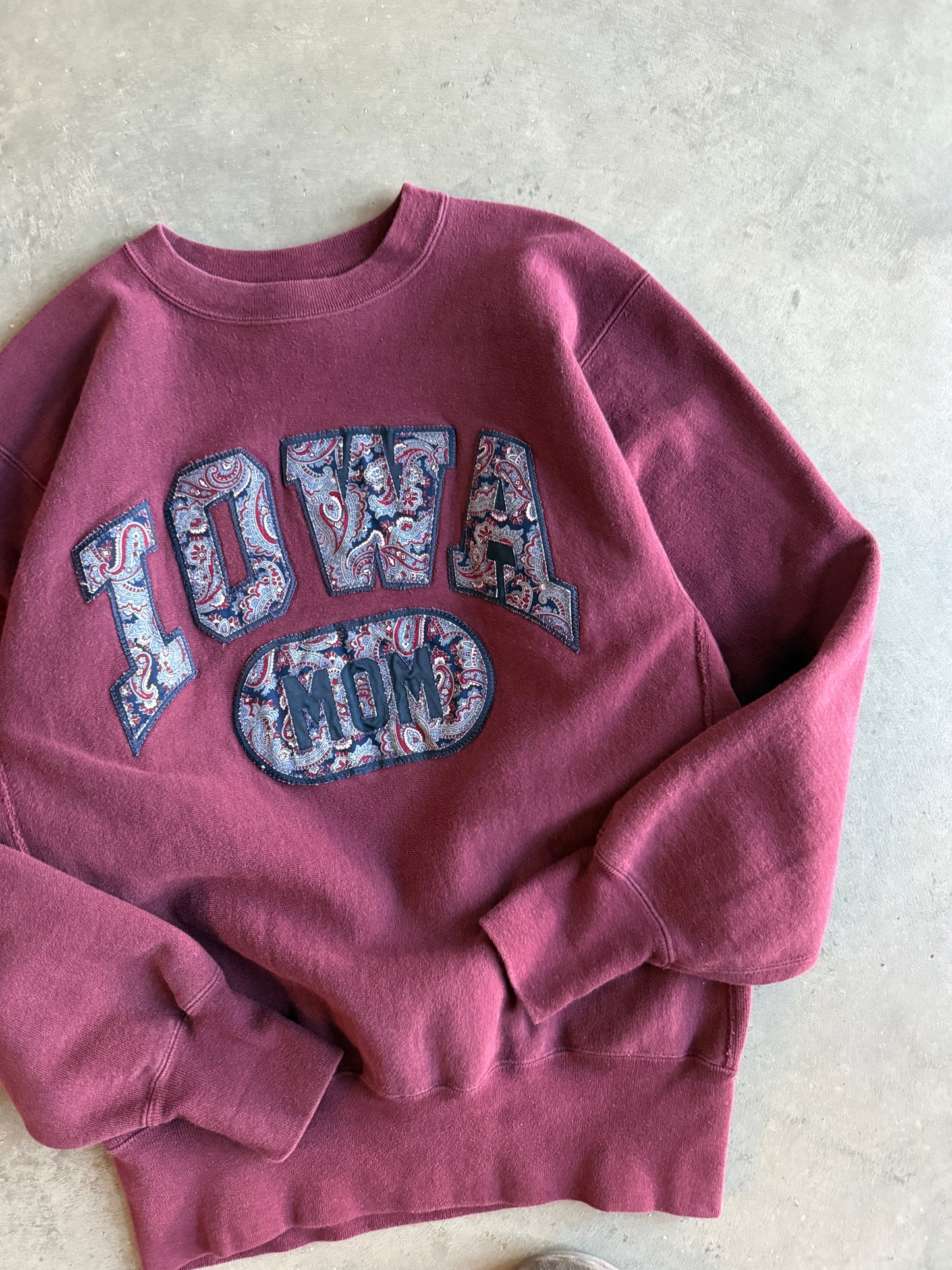 (L) Iowa Mom Champion Reverse Weave Crew