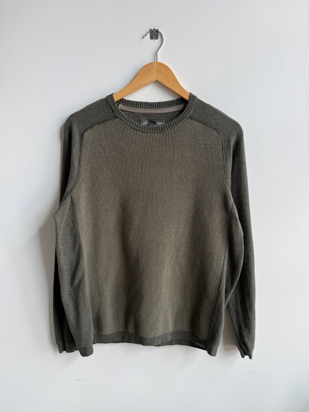 (M) Eddie Bauer Shirt