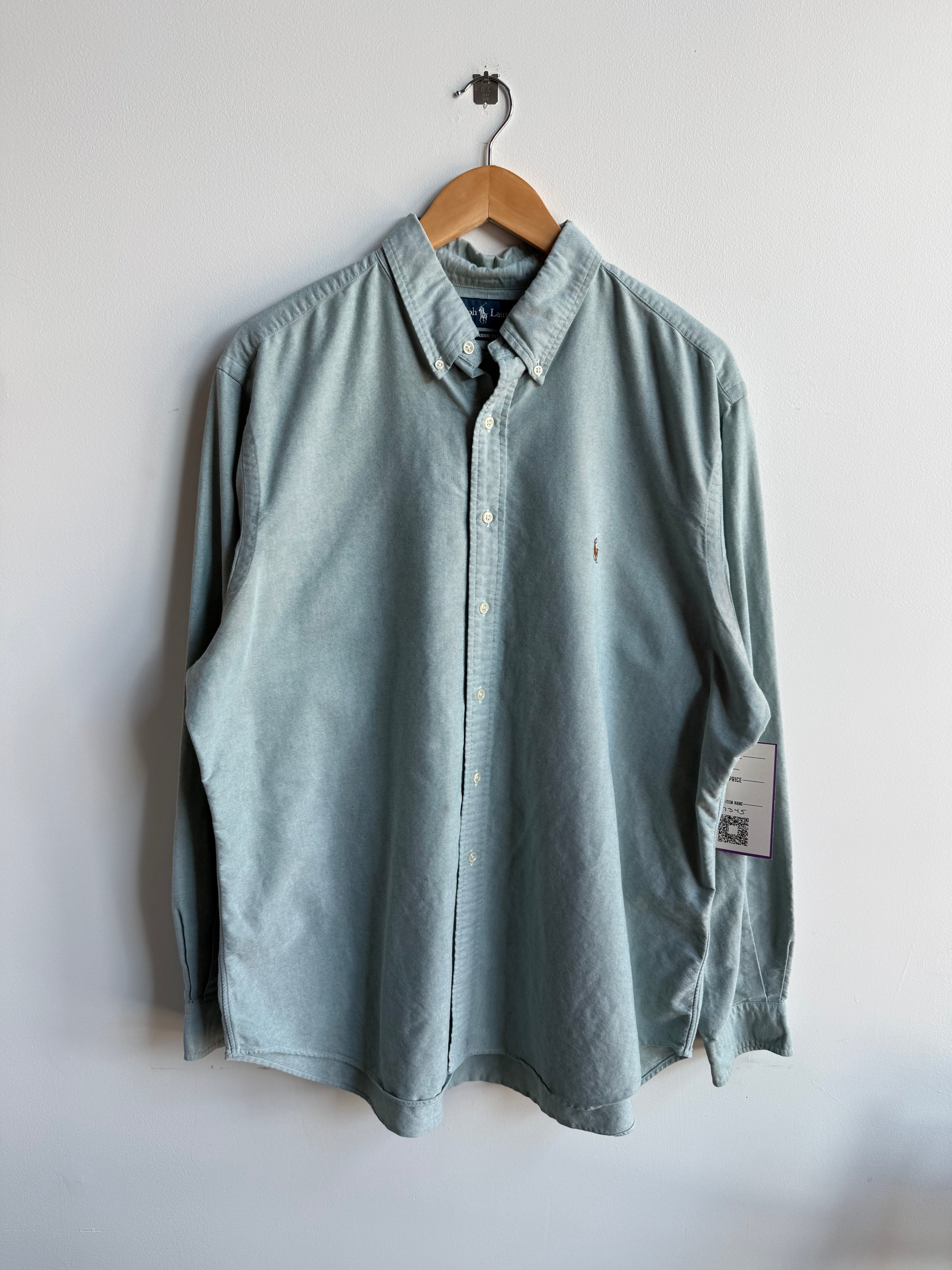 (L) Ralph Lauren Button Up Shirt