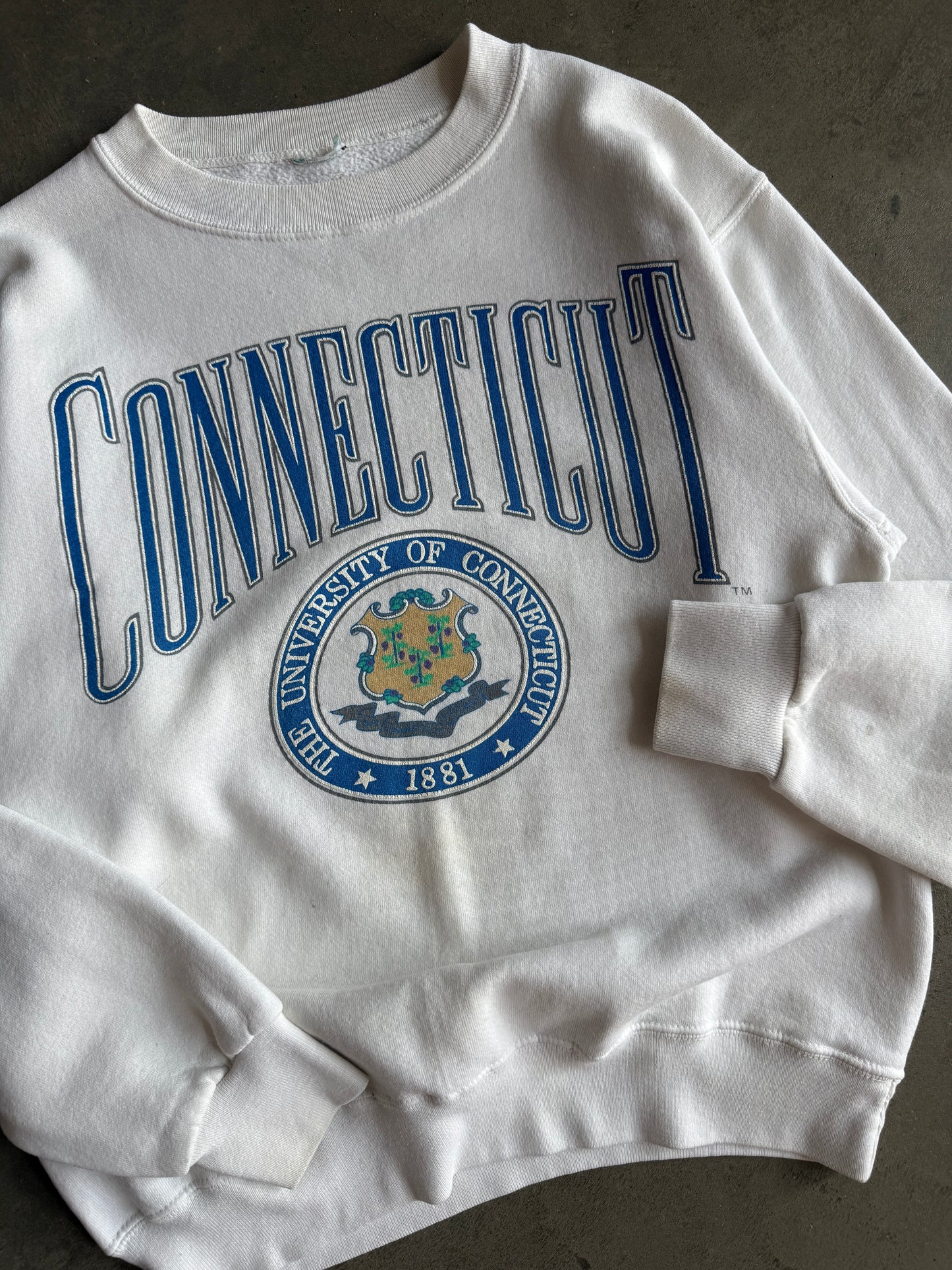 (L) UCONN Crew