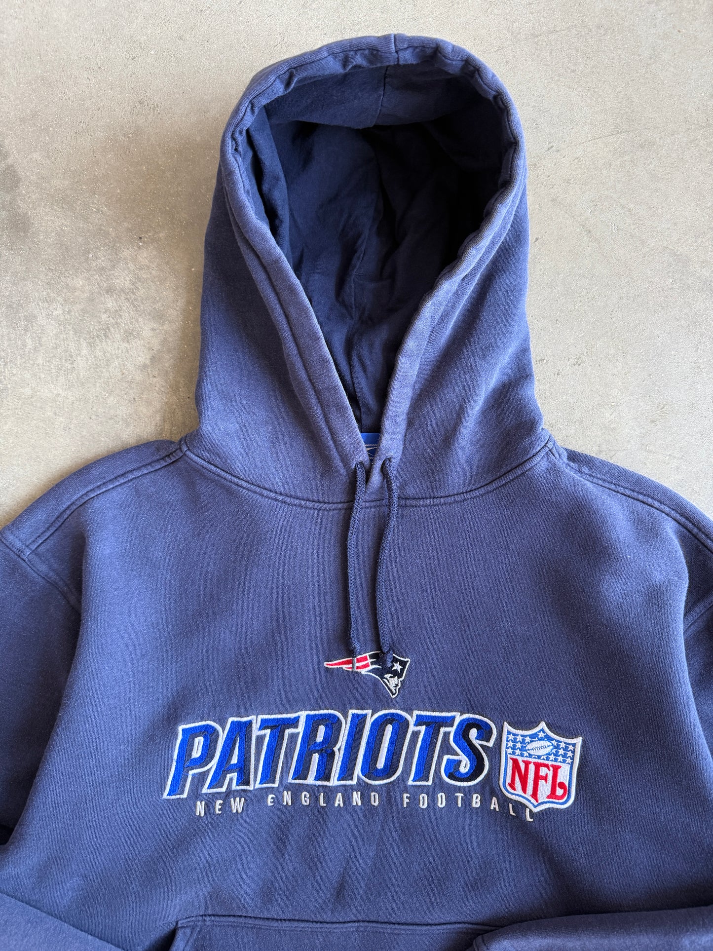 (L) New England Patriots Hoodie
