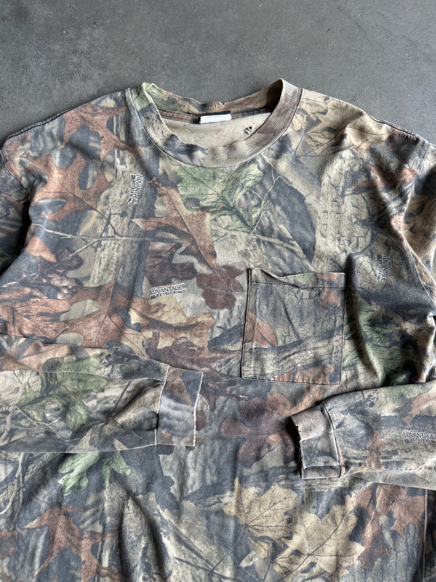 (XL) Camo Tee