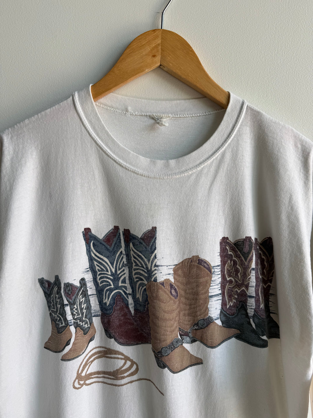 (L) Western Tee