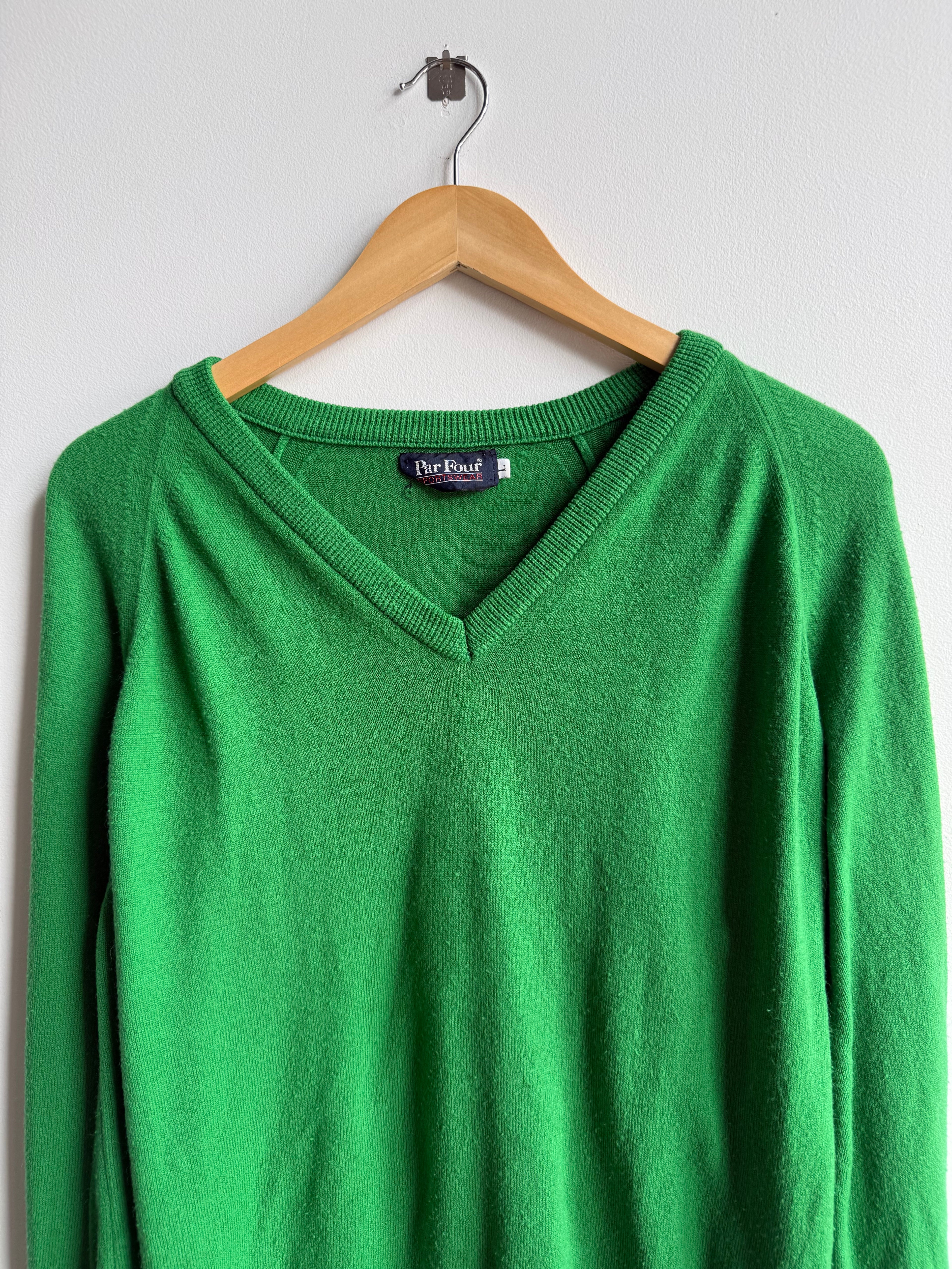 (L) Par Four Sweater