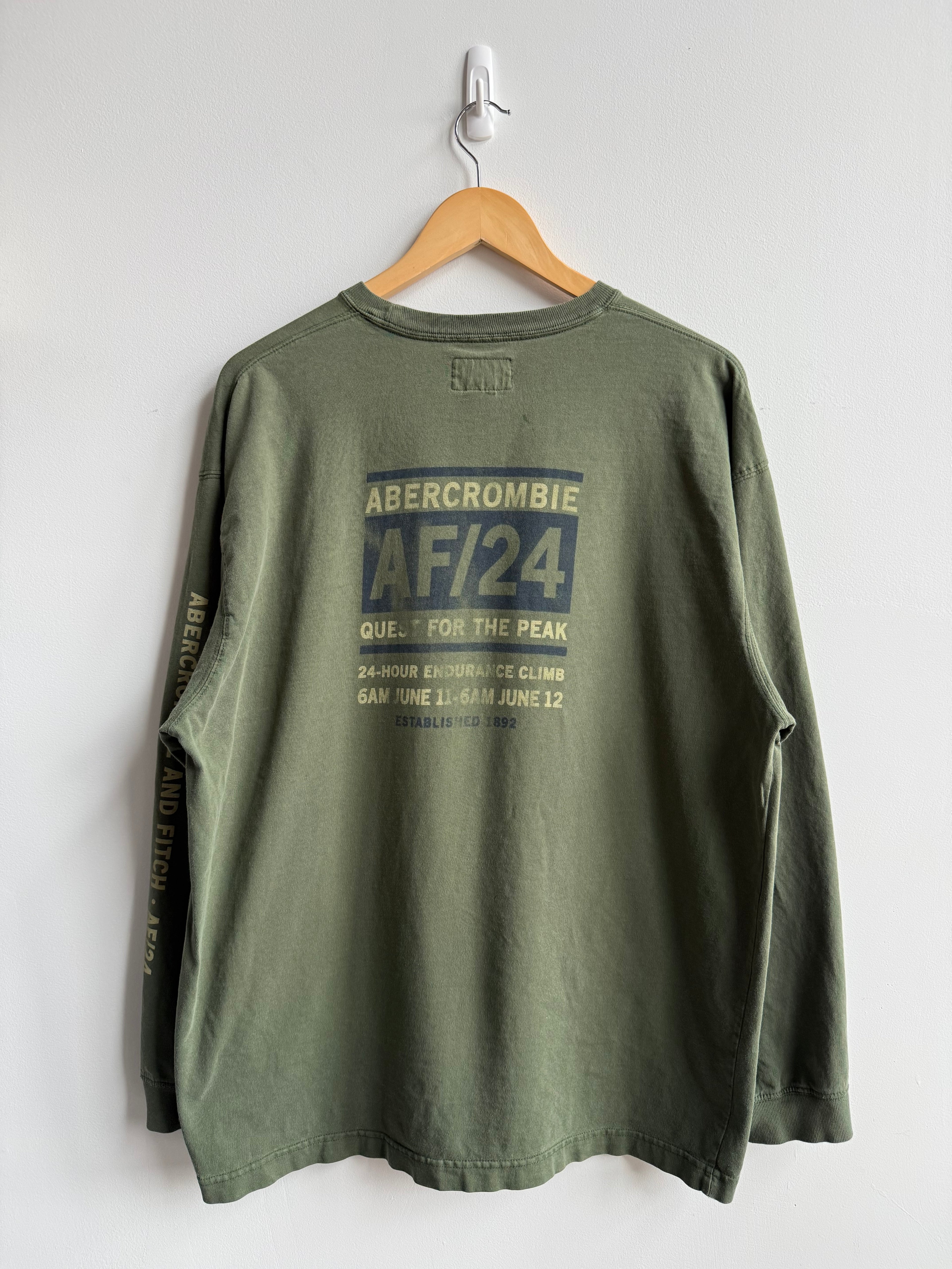 (XL) Abercrombie Long Sleeve Tee