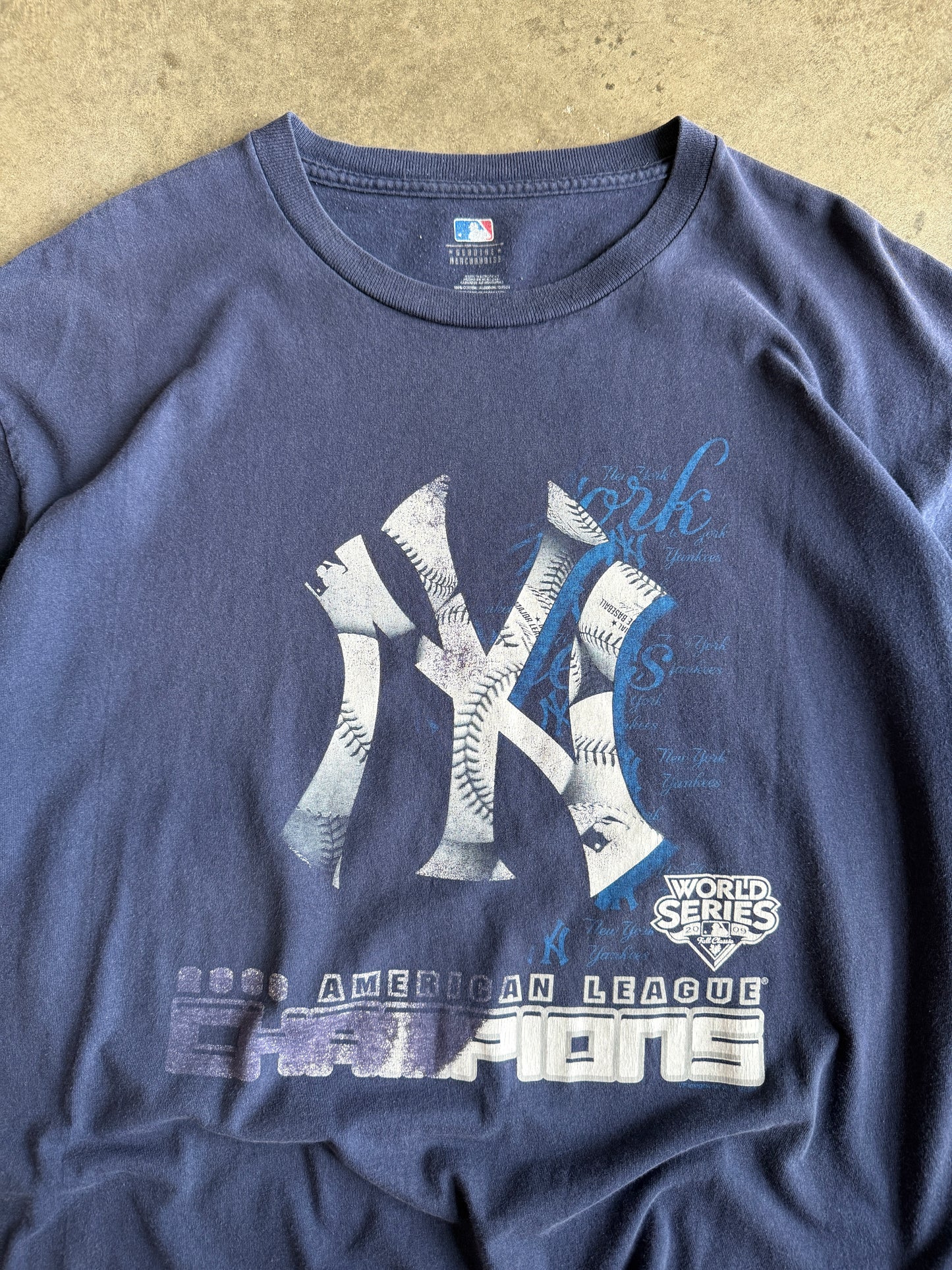 (XL) 2008 New York Yankees Tee