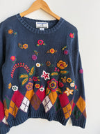(M) Accordeon Flower Sweater