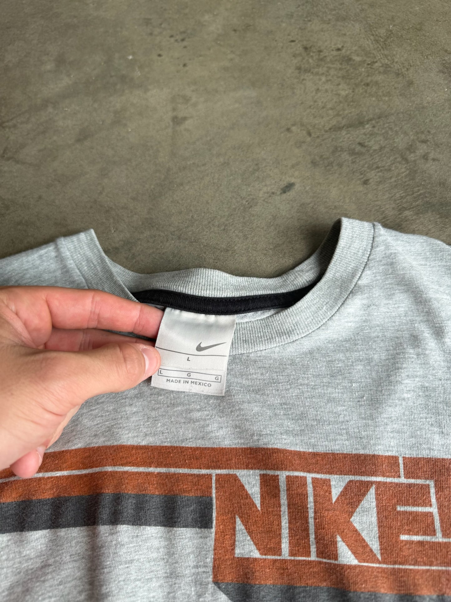 (L) Nike ‘72 L/S Tee