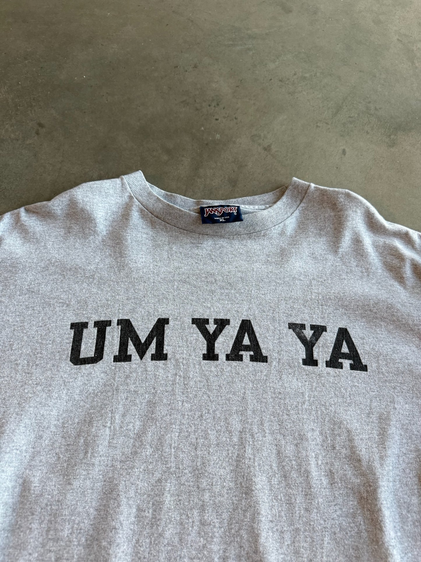 (XL) Um Ya Ya Tee