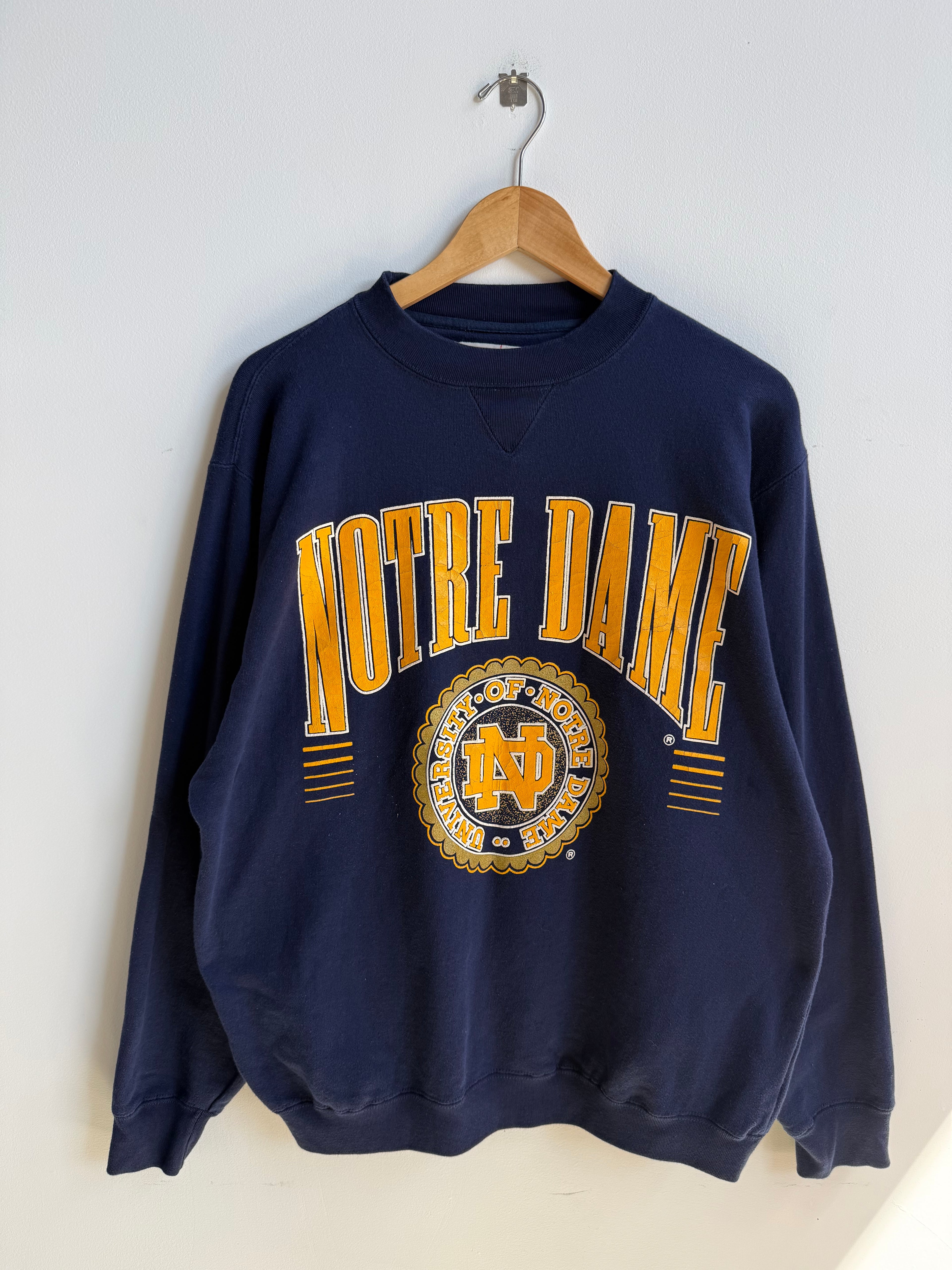 (L) Notre Dame Fighting Irish Crew