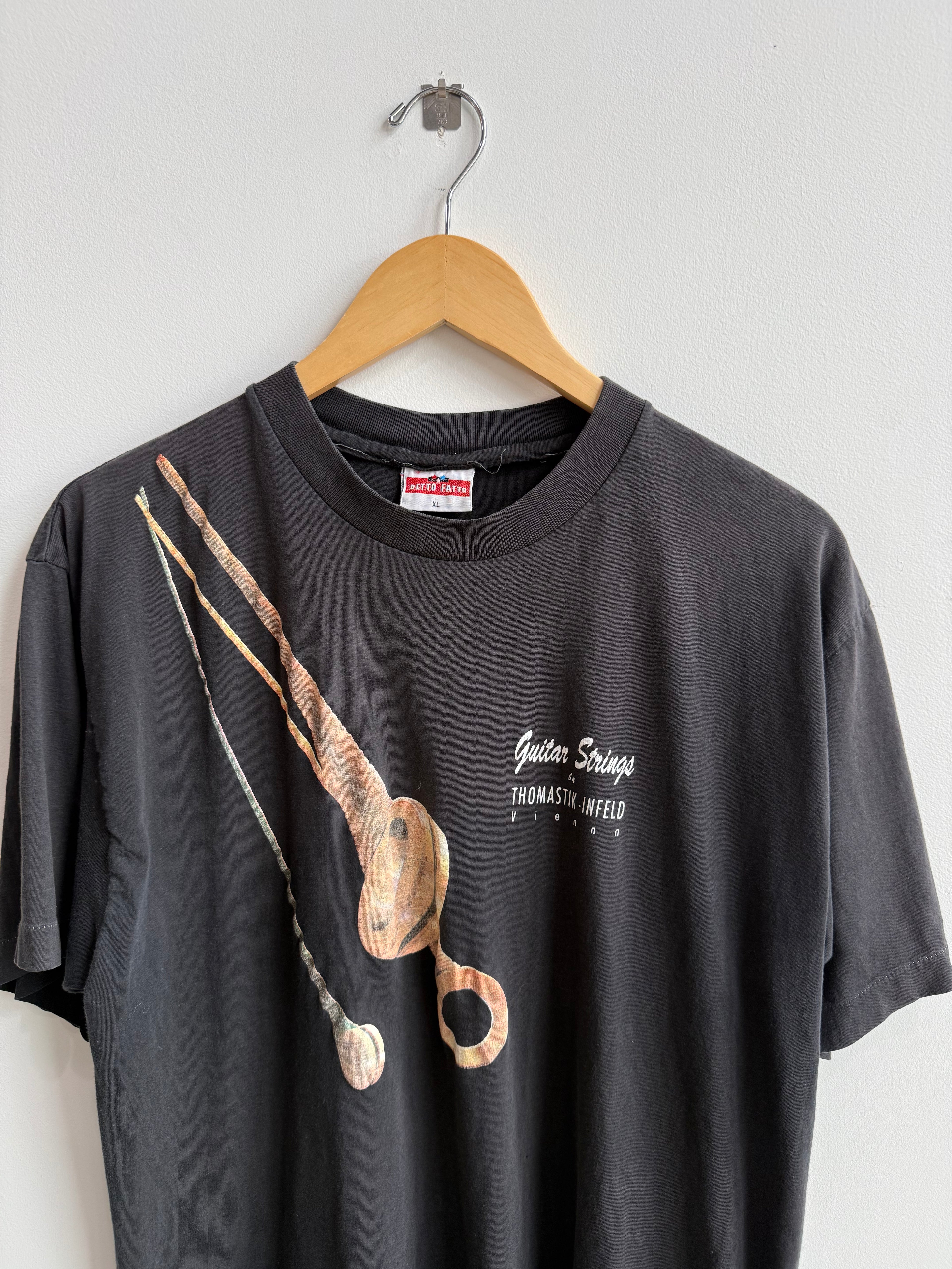 (L) Guitar Strings Tee