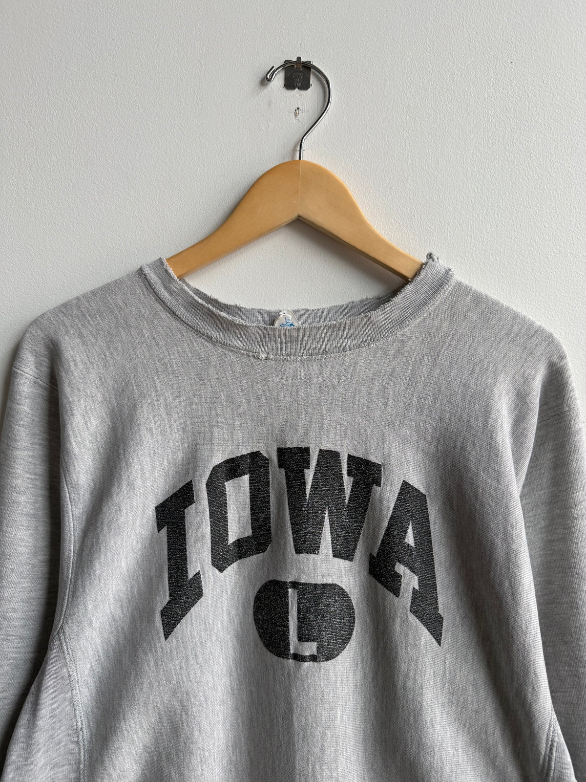 (L) Iowa Reverse Weave Crew