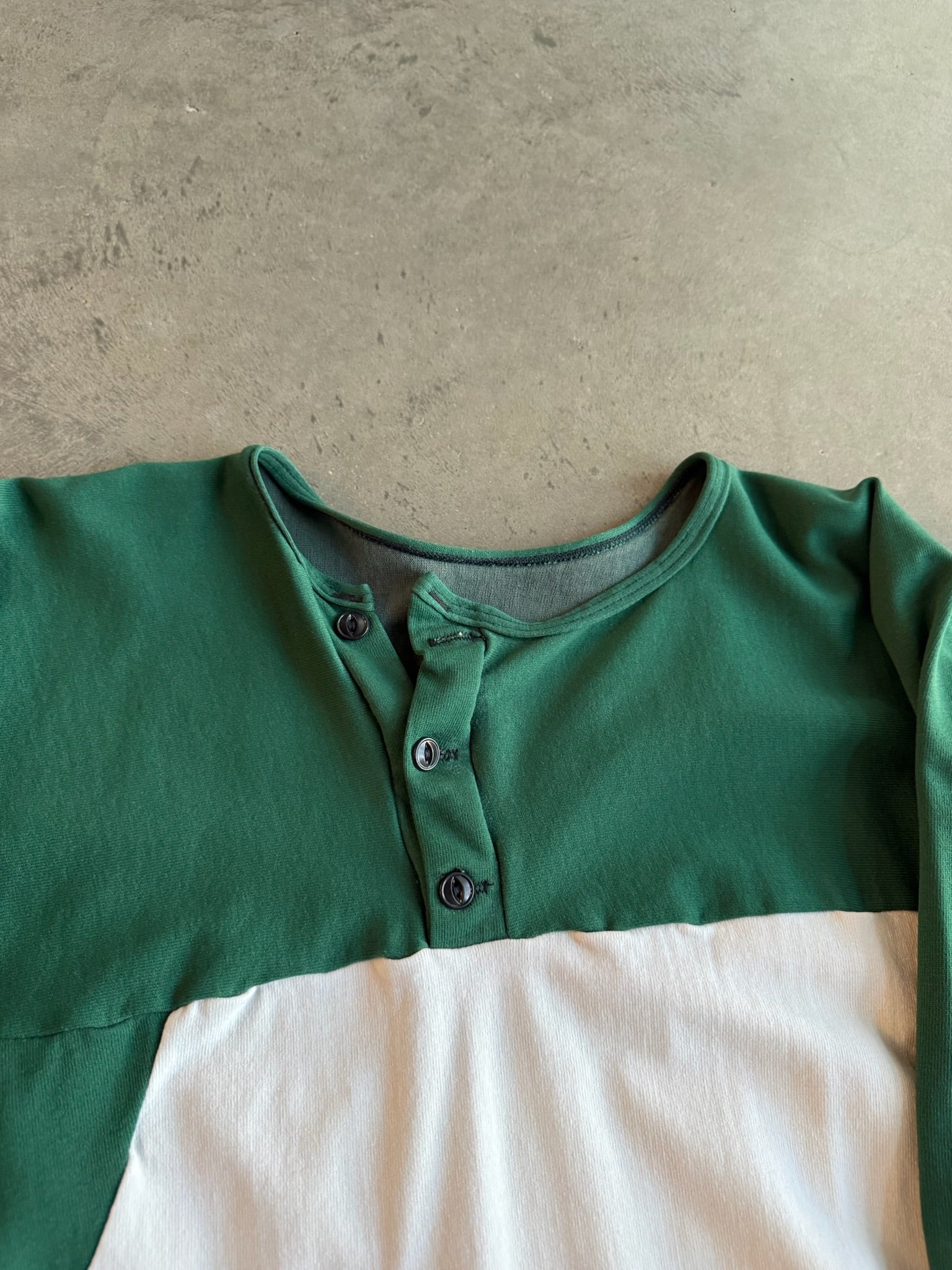 (L) Football Shirt