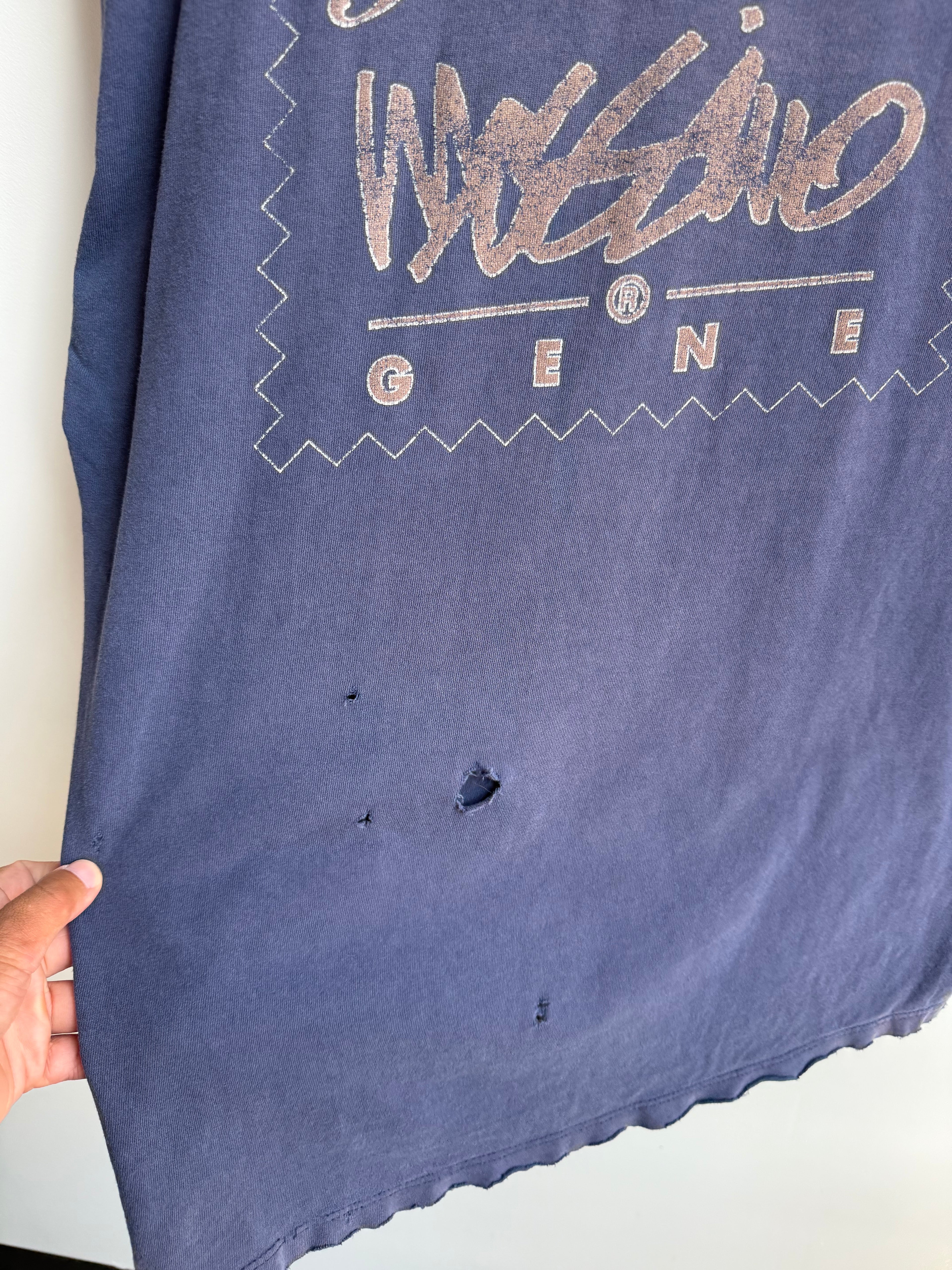 (L) Mossimo Tee