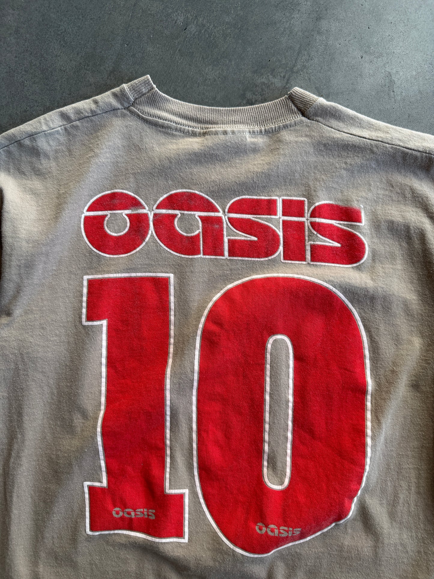 (M) Oasis Tee