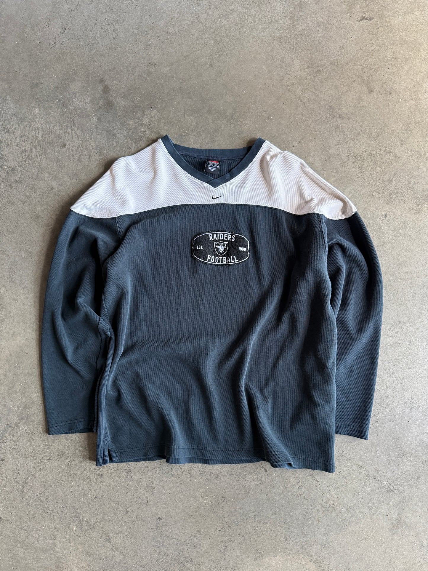 (L) Oakland Raiders Nike Tee
