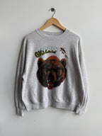 (L) Grizzly Crew